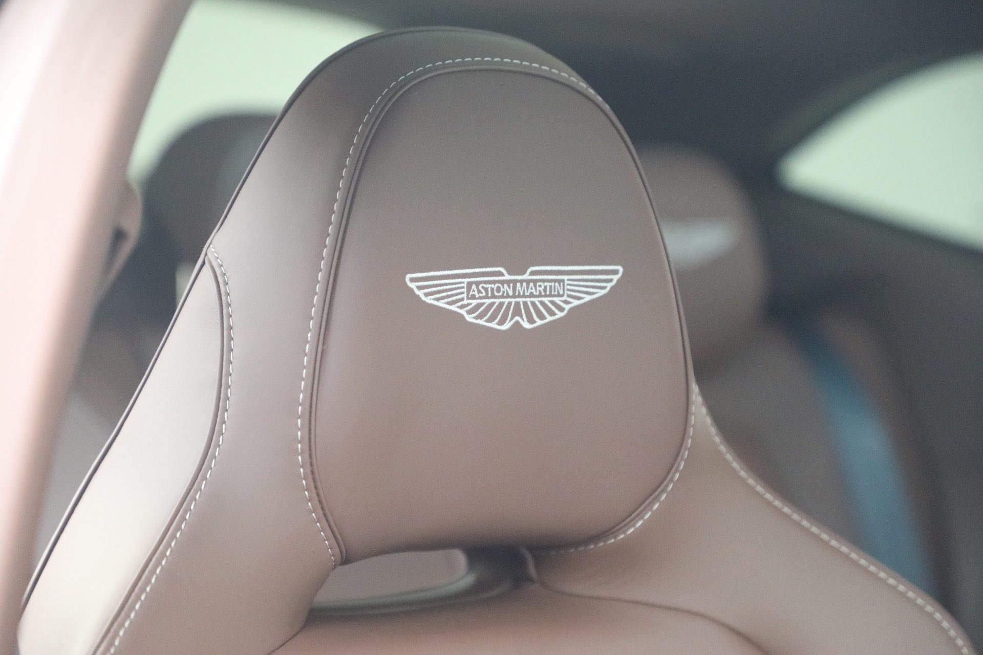 Used-2026-Aston-Martin-DBX-707