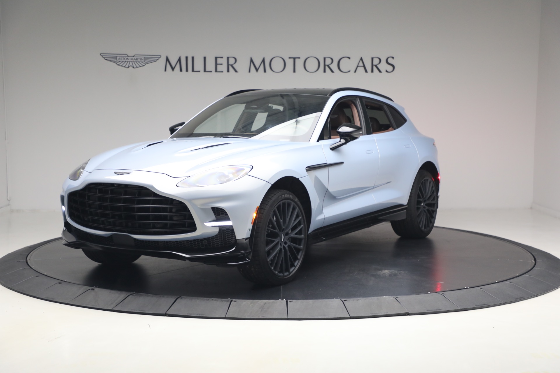 Used-2026-Aston-Martin-DBX-707