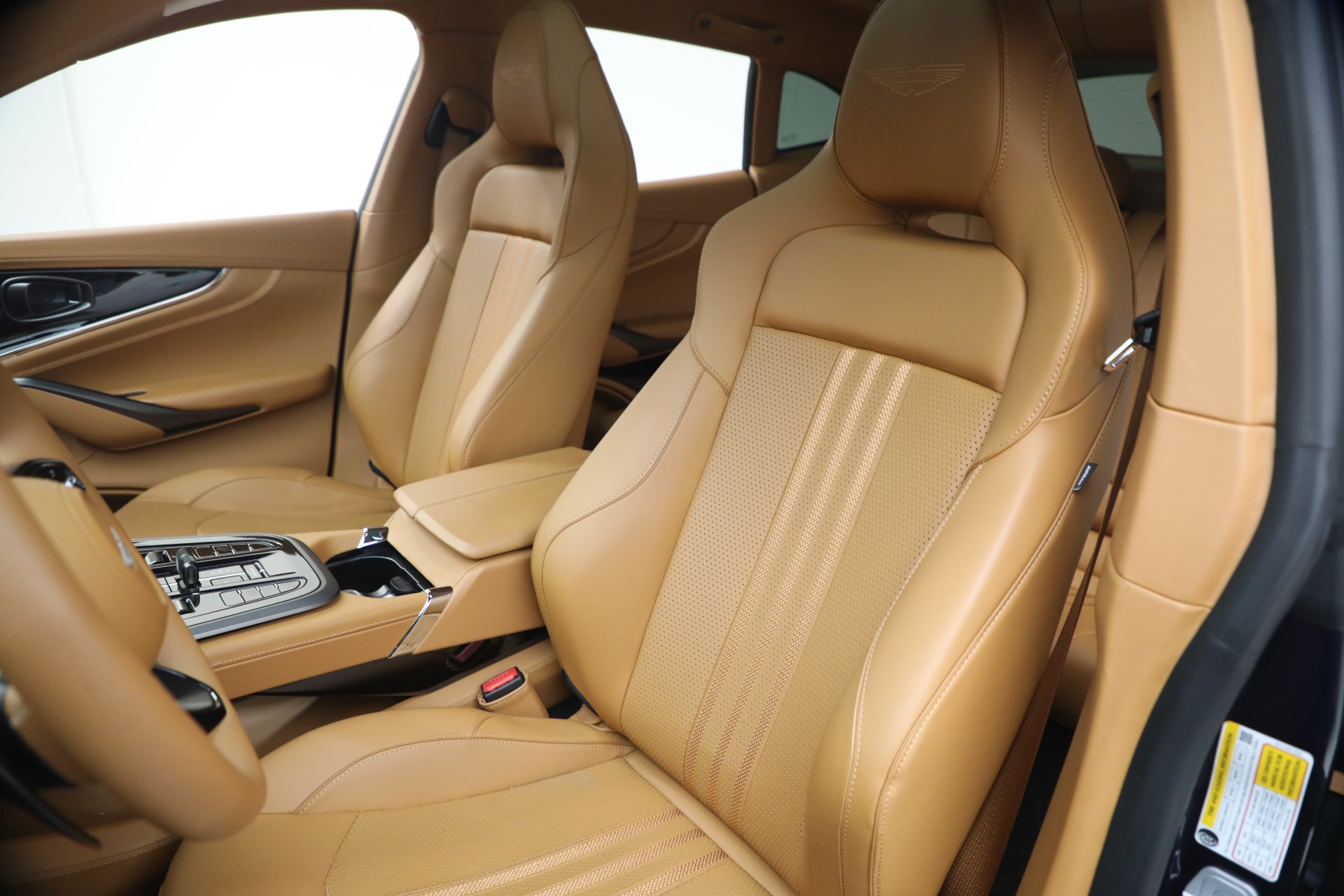 Used-2026-Aston-Martin-DBX-707
