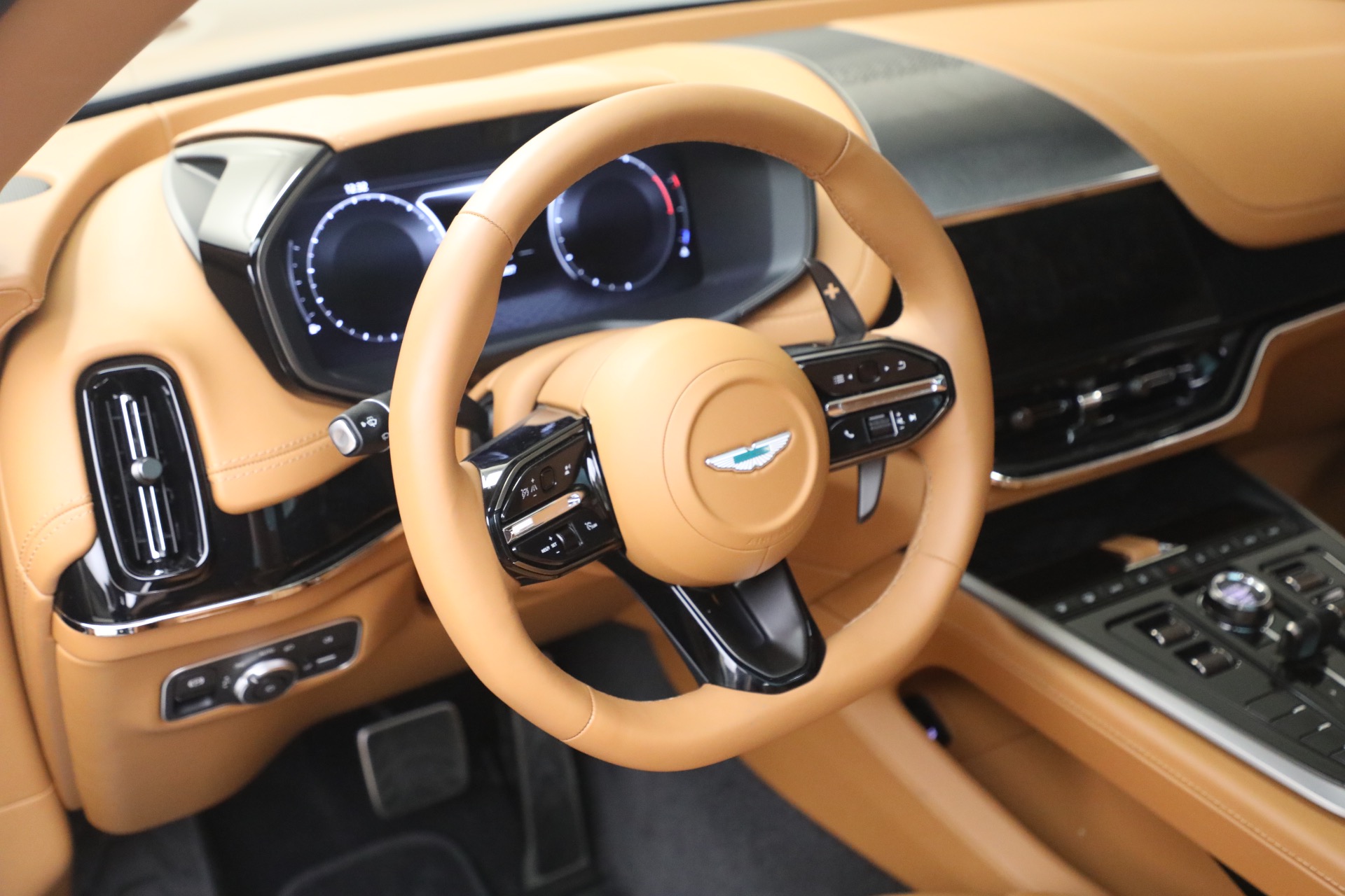 Used-2026-Aston-Martin-DBX-707