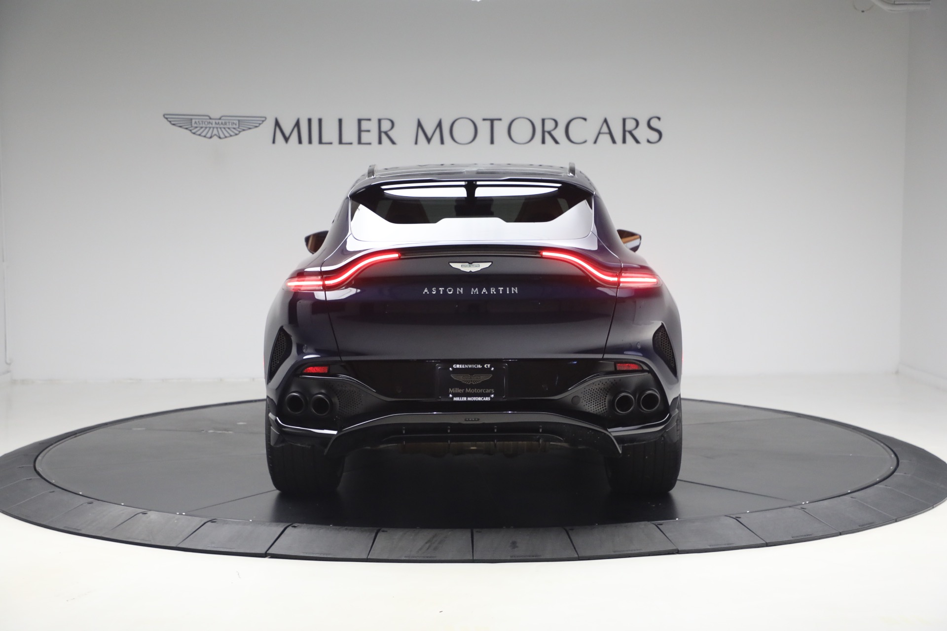 Used-2026-Aston-Martin-DBX-707