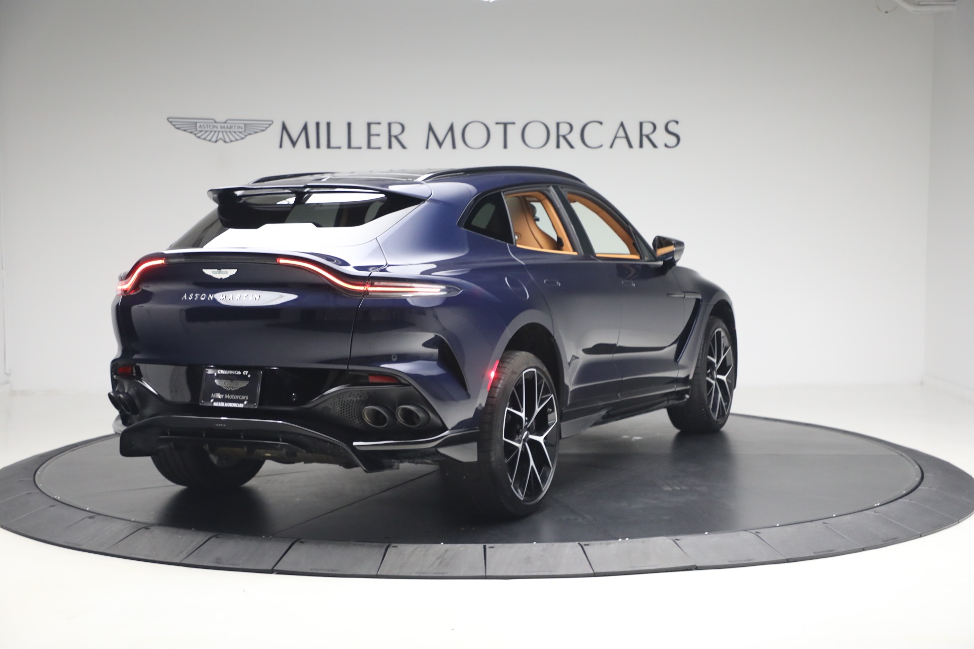 Used-2026-Aston-Martin-DBX-707