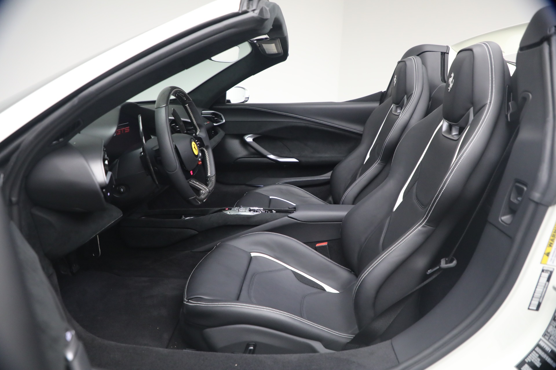 Used-2025-Ferrari-296-GTS