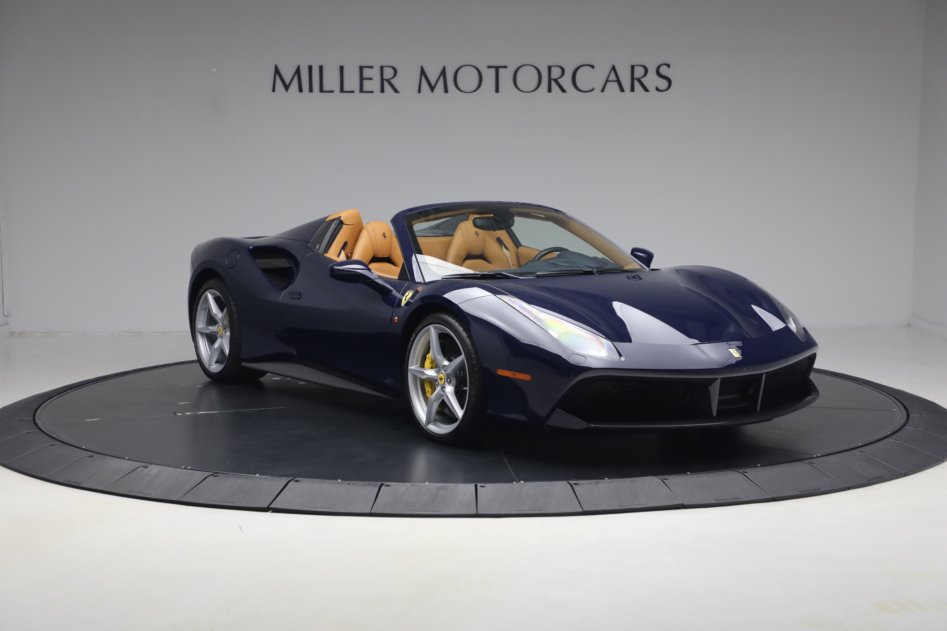 Used-2017-Ferrari-488-Spider