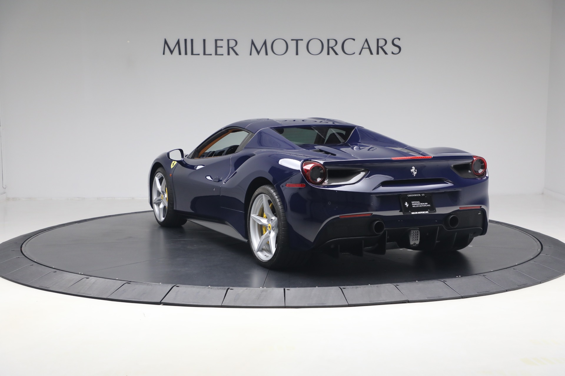 Used-2017-Ferrari-488-Spider