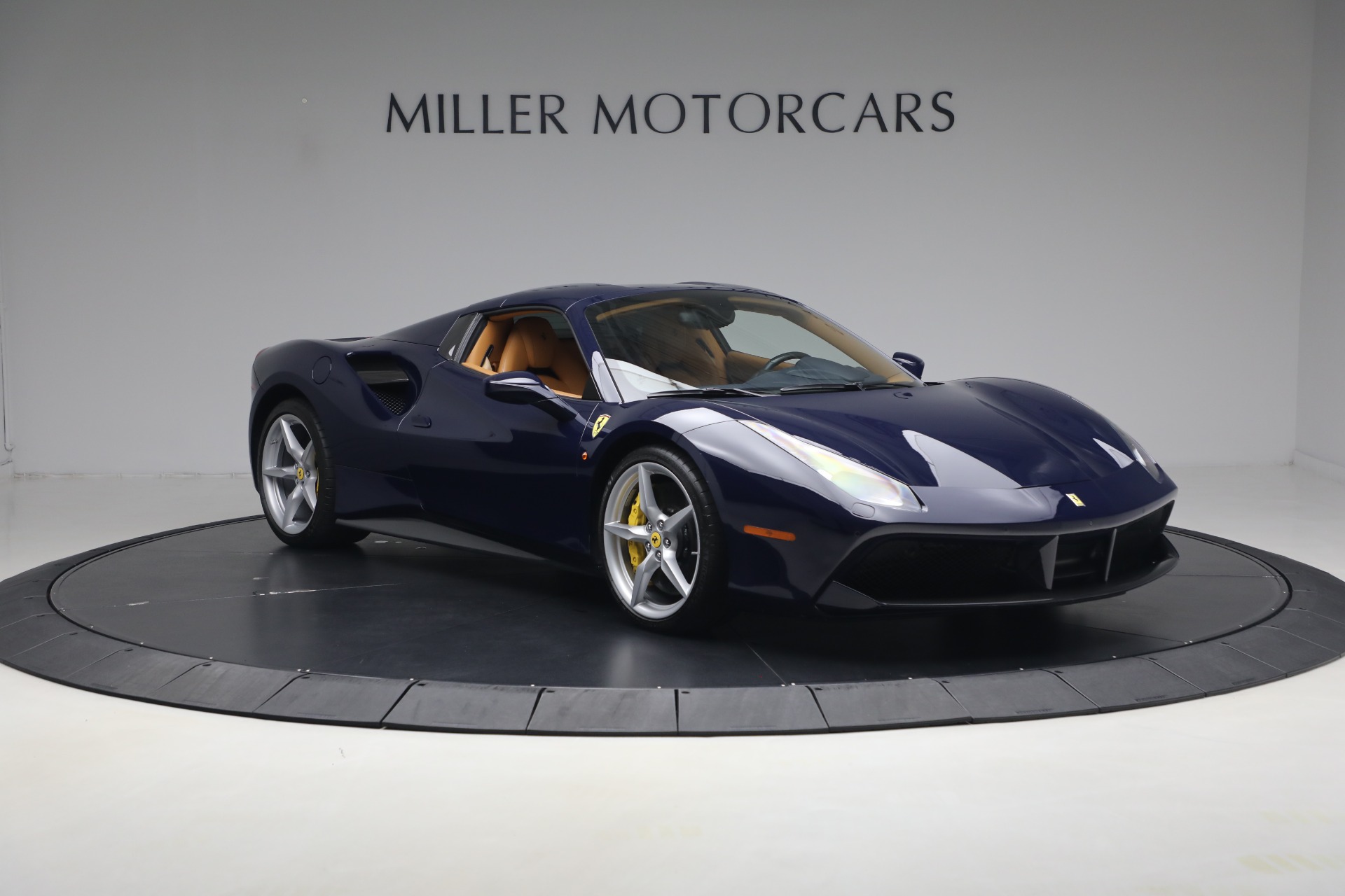 Used-2017-Ferrari-488-Spider