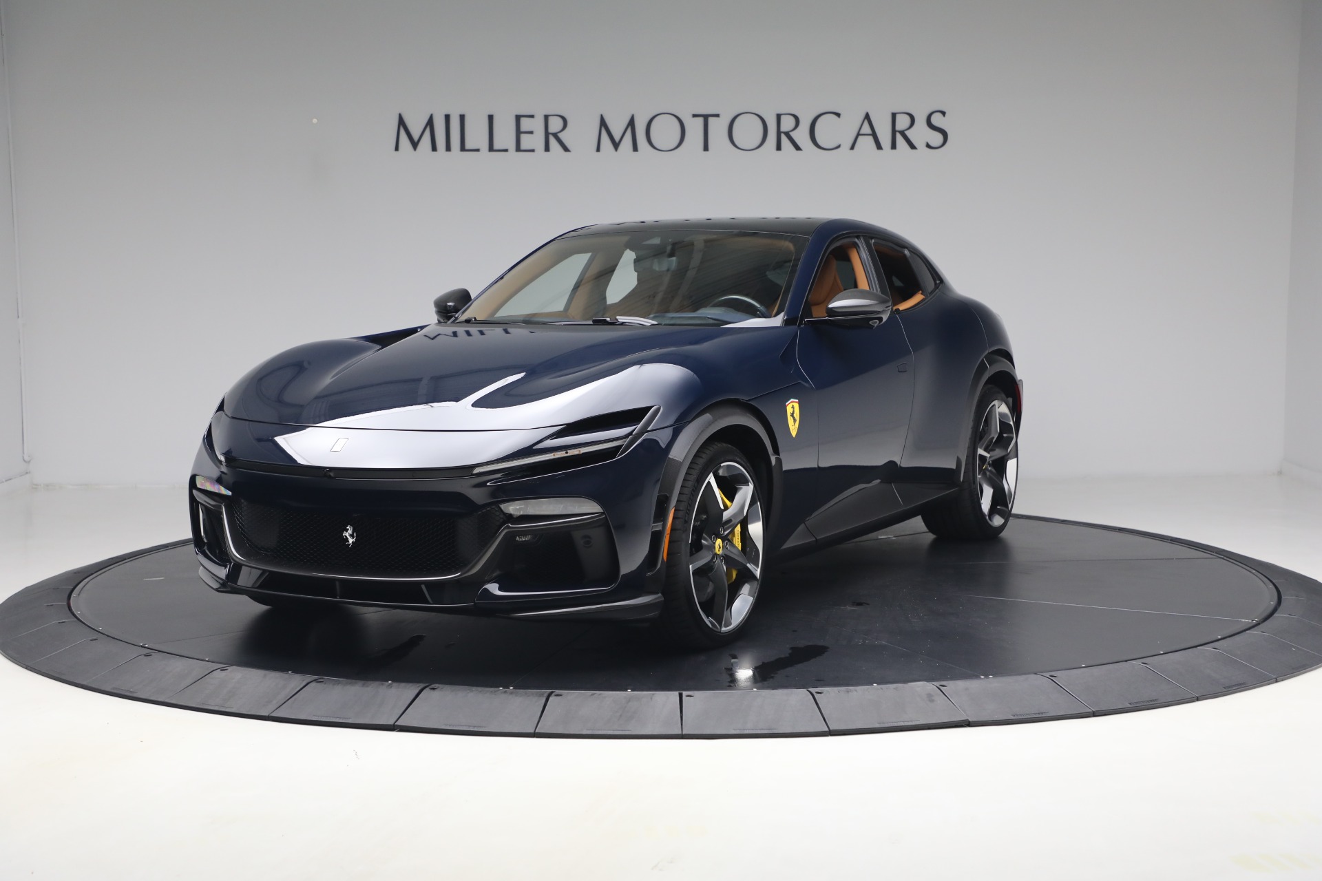Used-2025-Ferrari-Purosangue