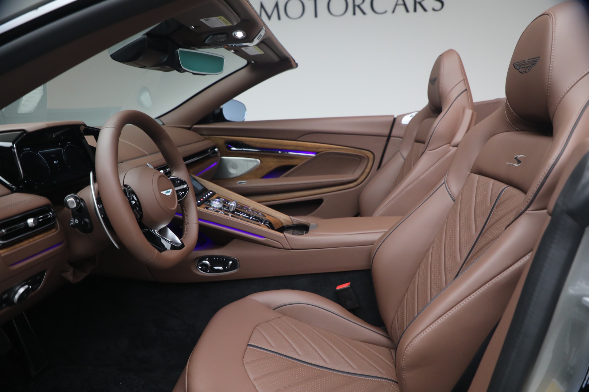 New-2026-Aston-Martin-DB12-S-Volante