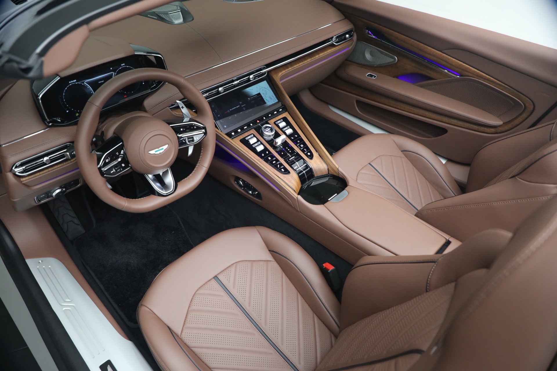 New-2026-Aston-Martin-DB12-S-Volante