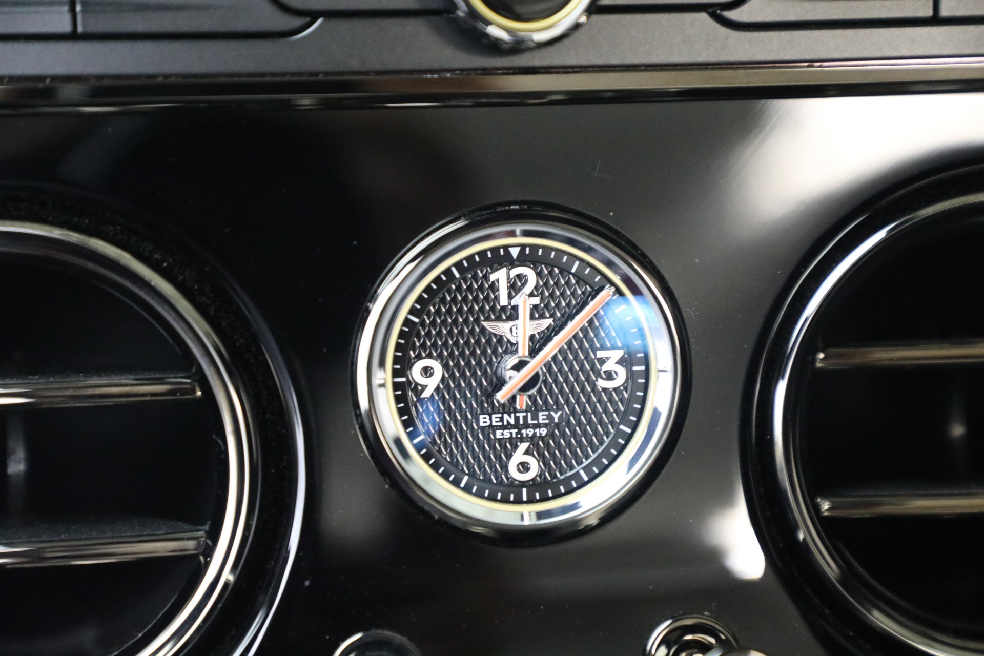 New-2026-Bentley-Continental-GTC-S