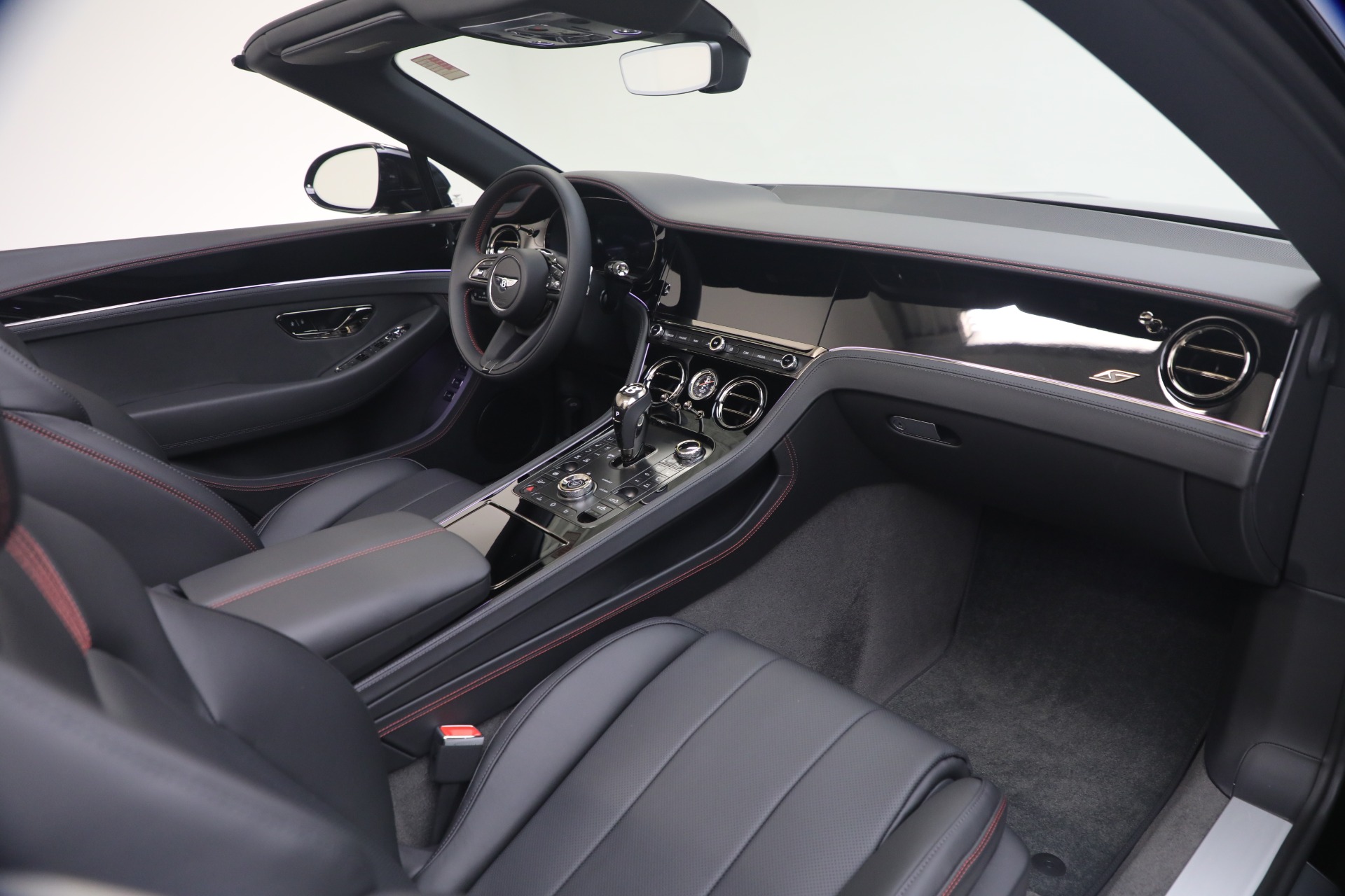 New-2026-Bentley-Continental-GTC-S