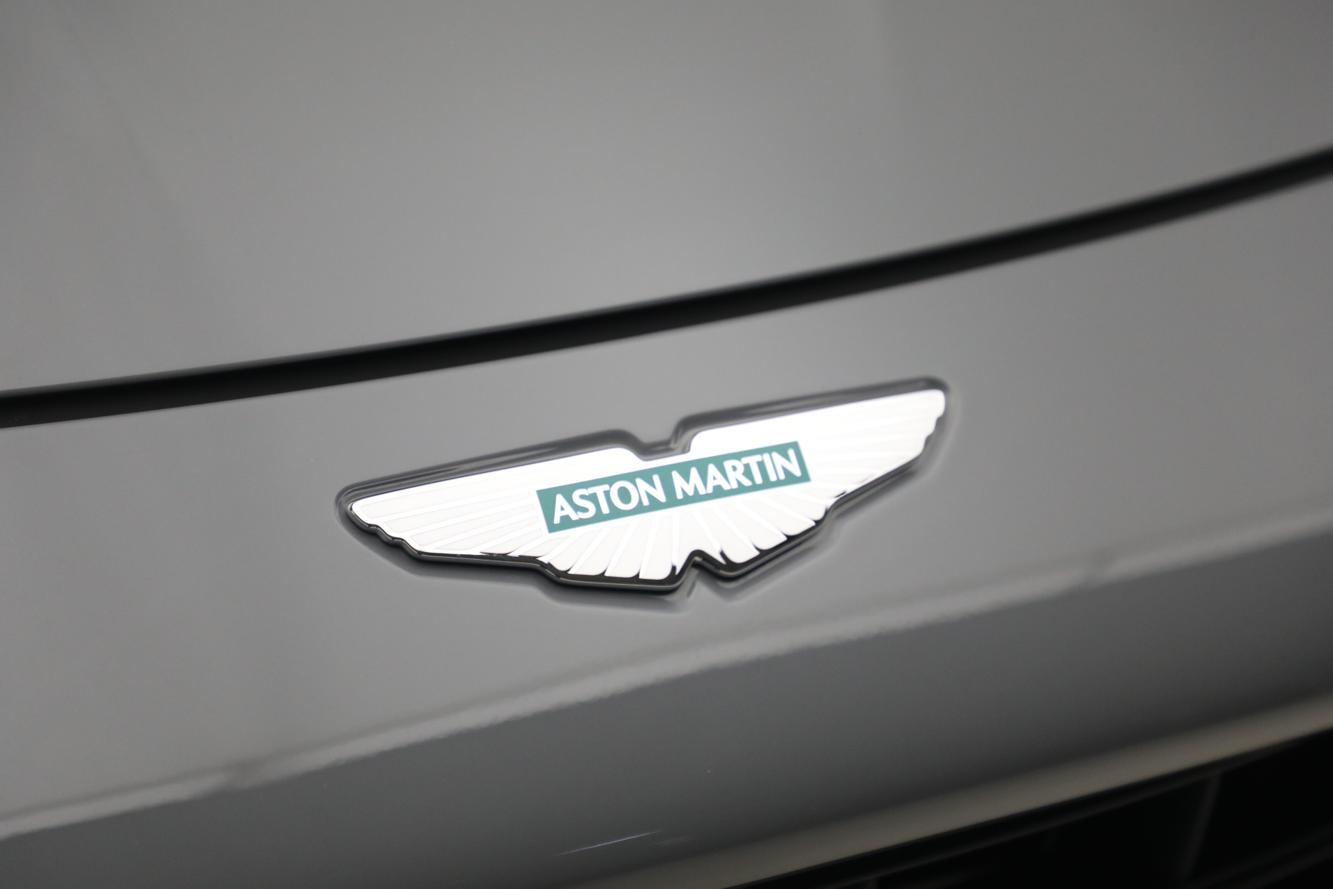 New-2026-Aston-Martin-Vantage-Roadster