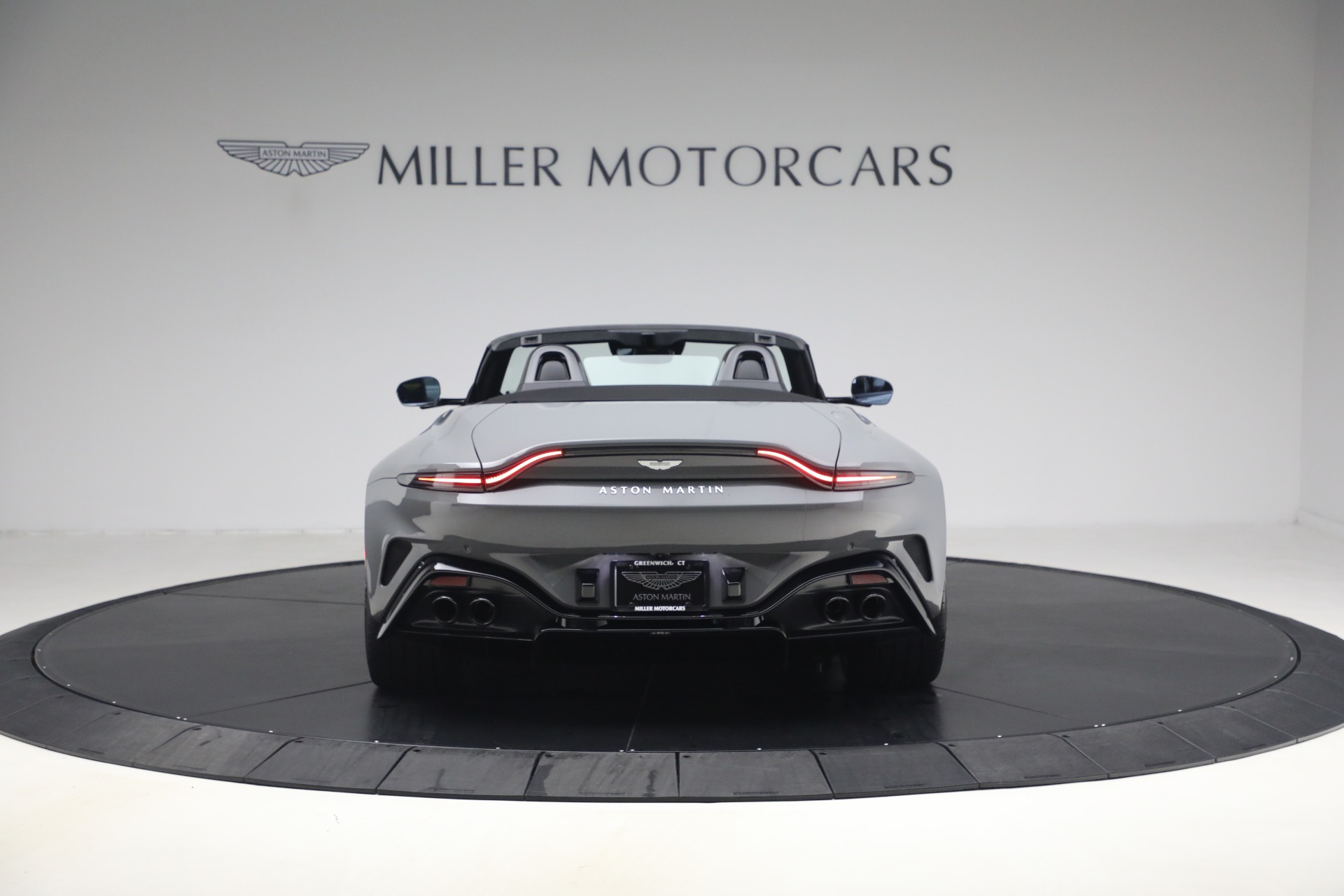 New-2026-Aston-Martin-Vantage-Roadster
