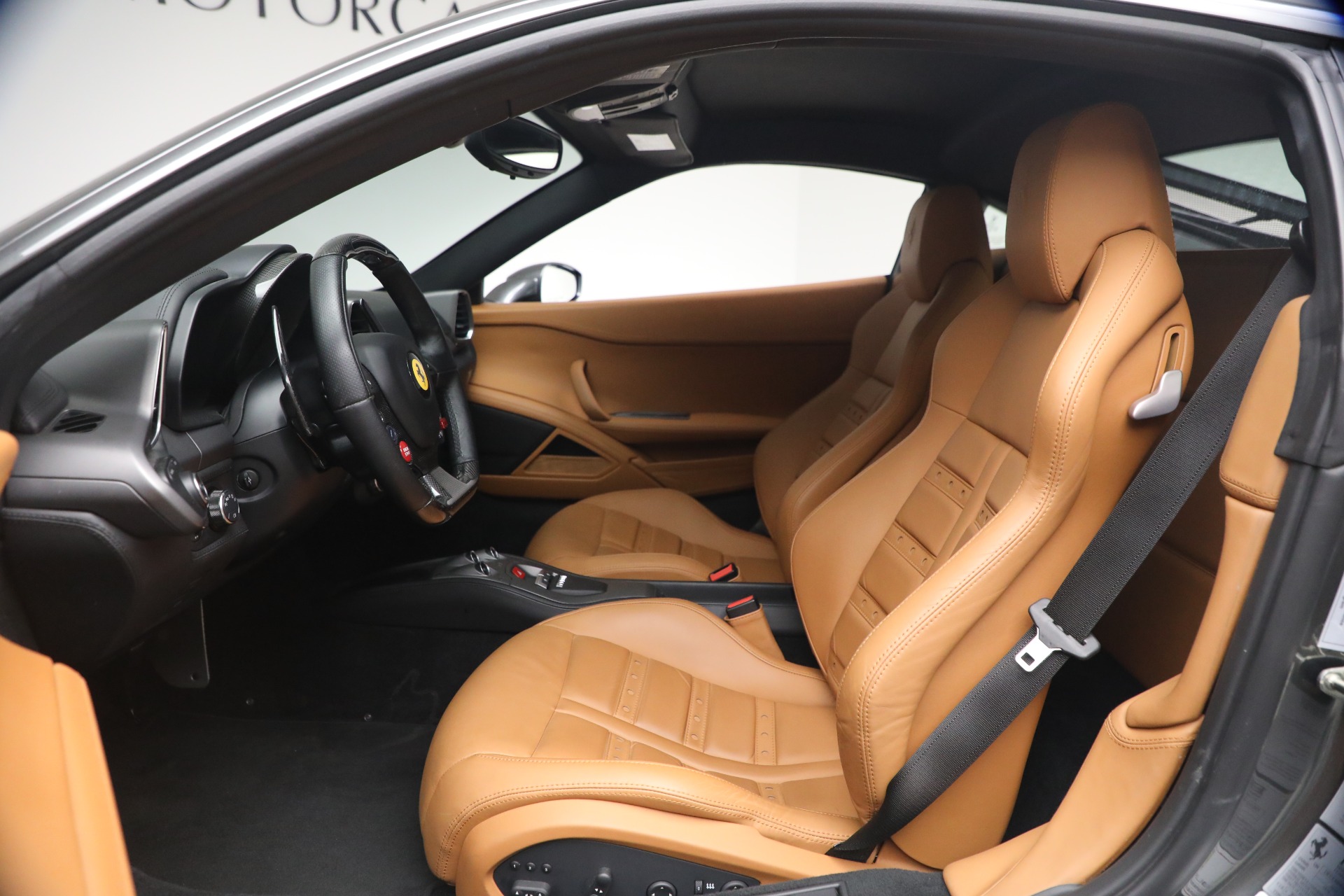 Used-2012-Ferrari-458-Italia