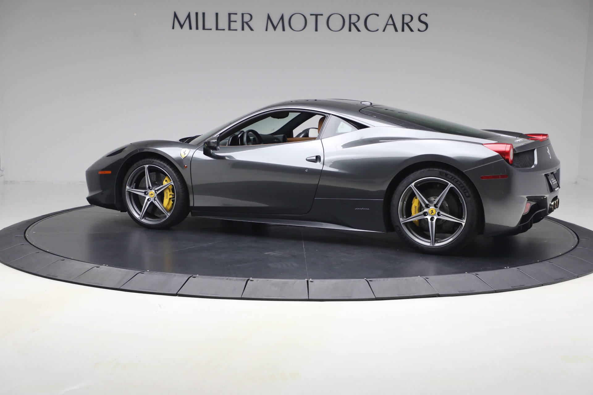 Used-2012-Ferrari-458-Italia