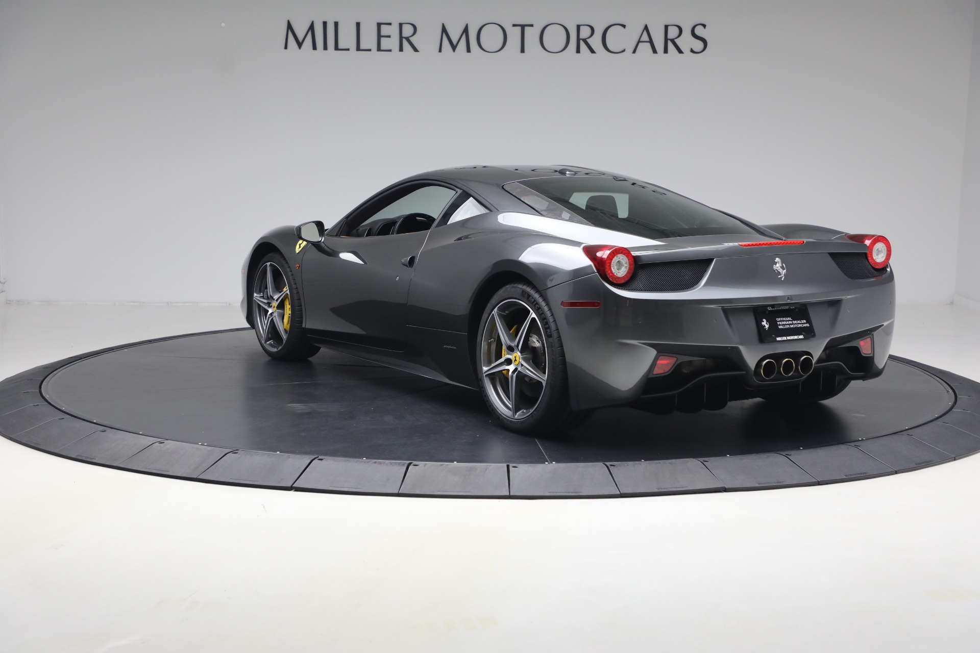 Used-2012-Ferrari-458-Italia