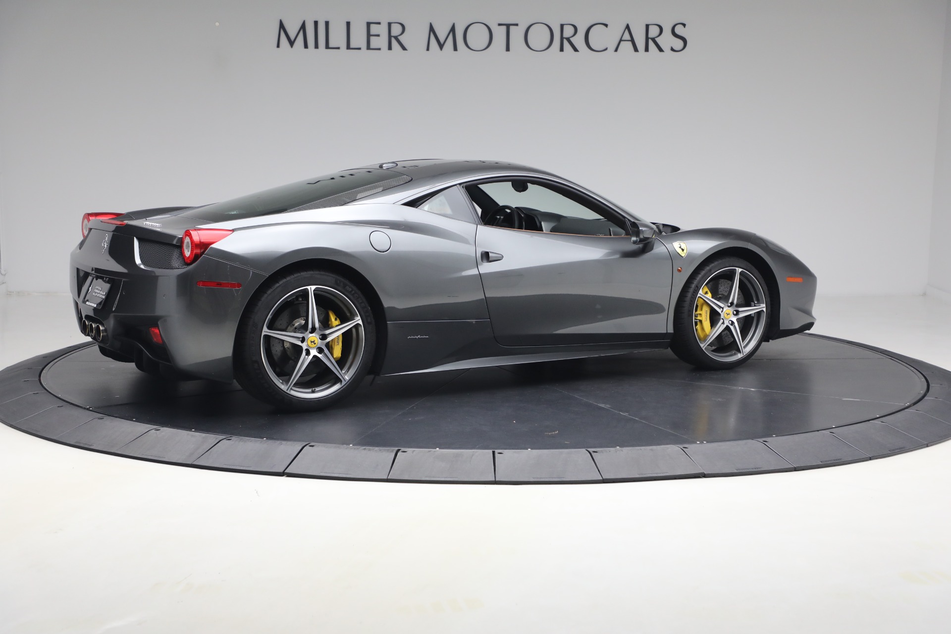 Used-2012-Ferrari-458-Italia