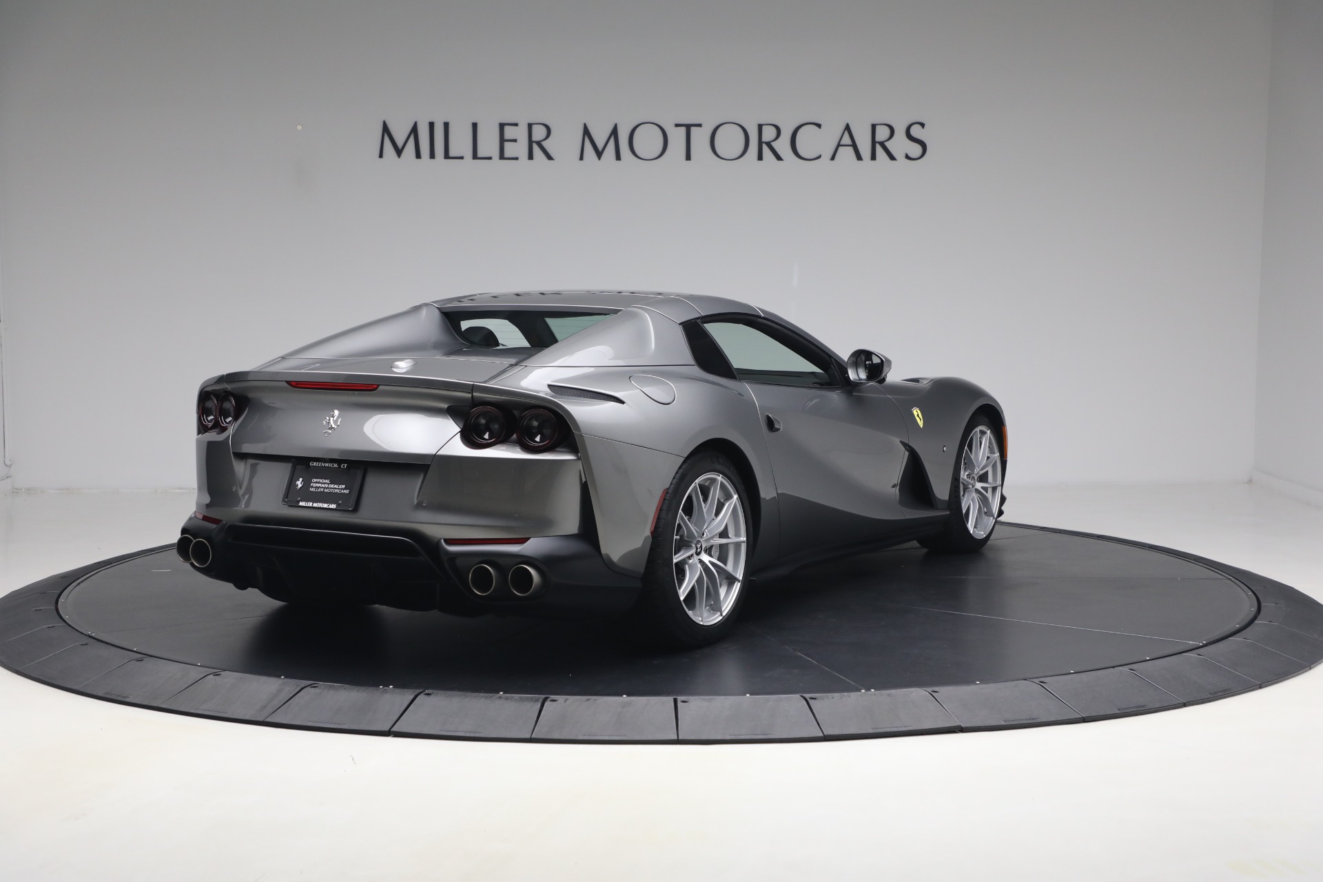 Used-2021-Ferrari-812-GTS