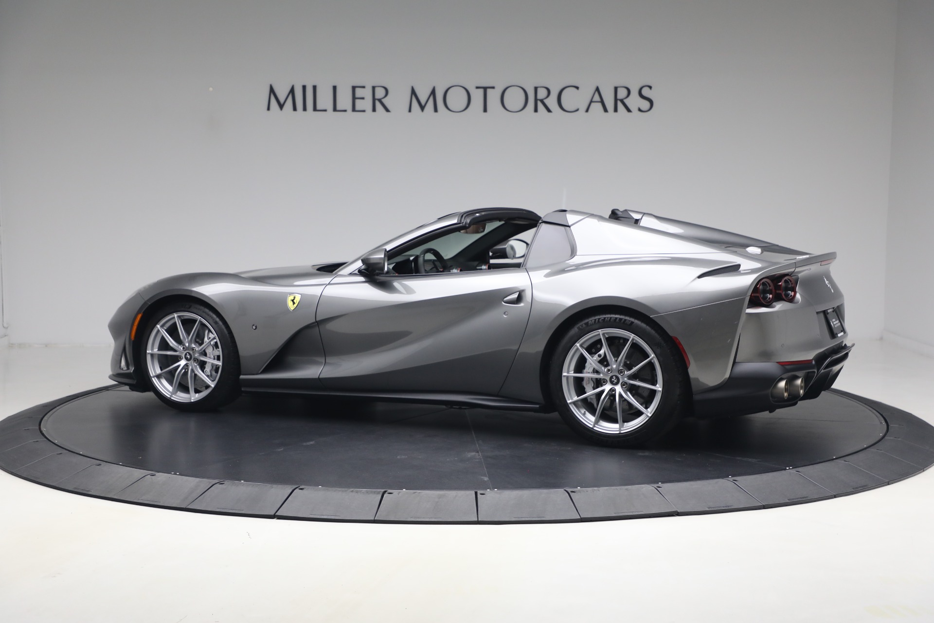 Used-2021-Ferrari-812-GTS
