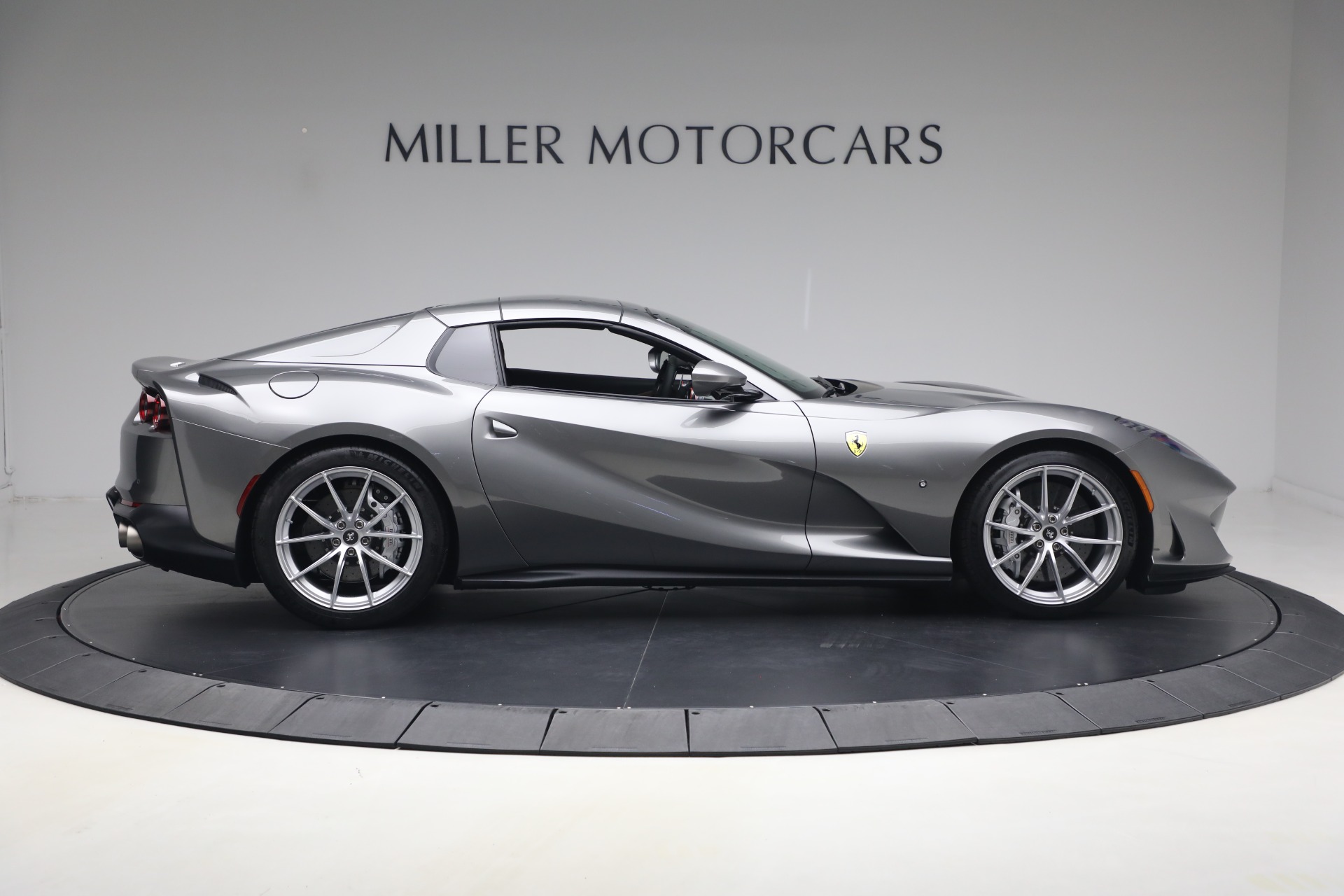Used-2021-Ferrari-812-GTS