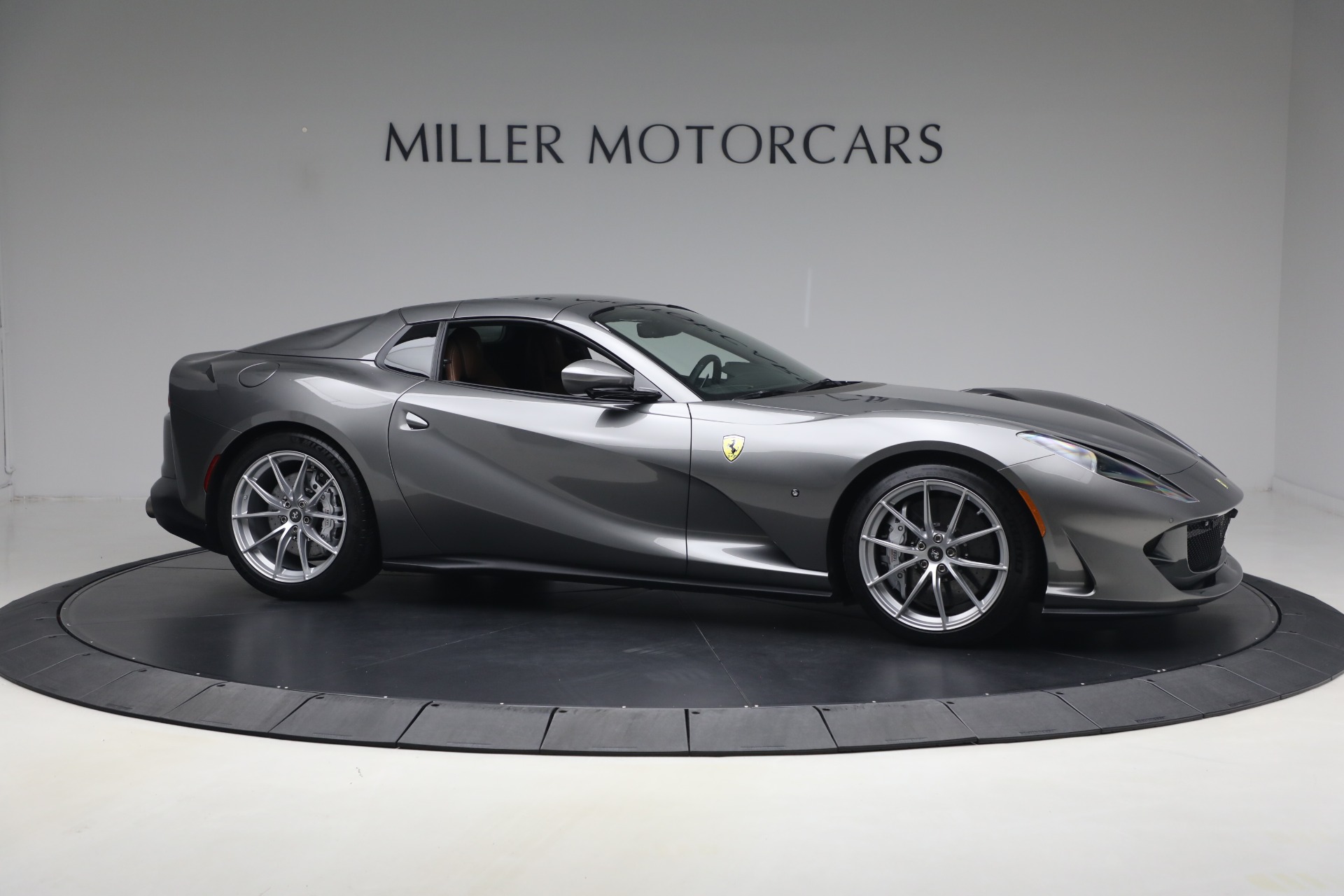 Used-2021-Ferrari-812-GTS