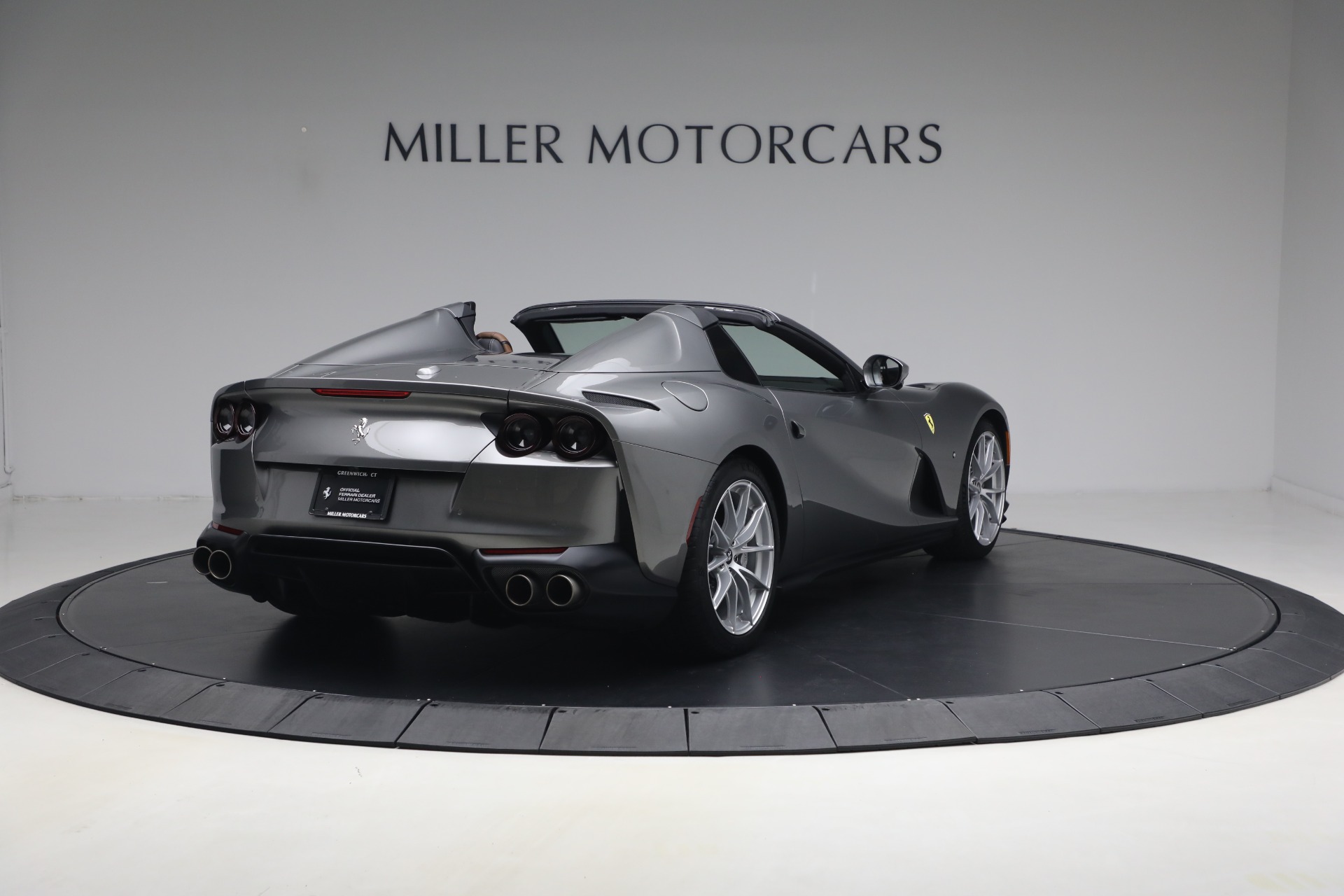 Used-2021-Ferrari-812-GTS