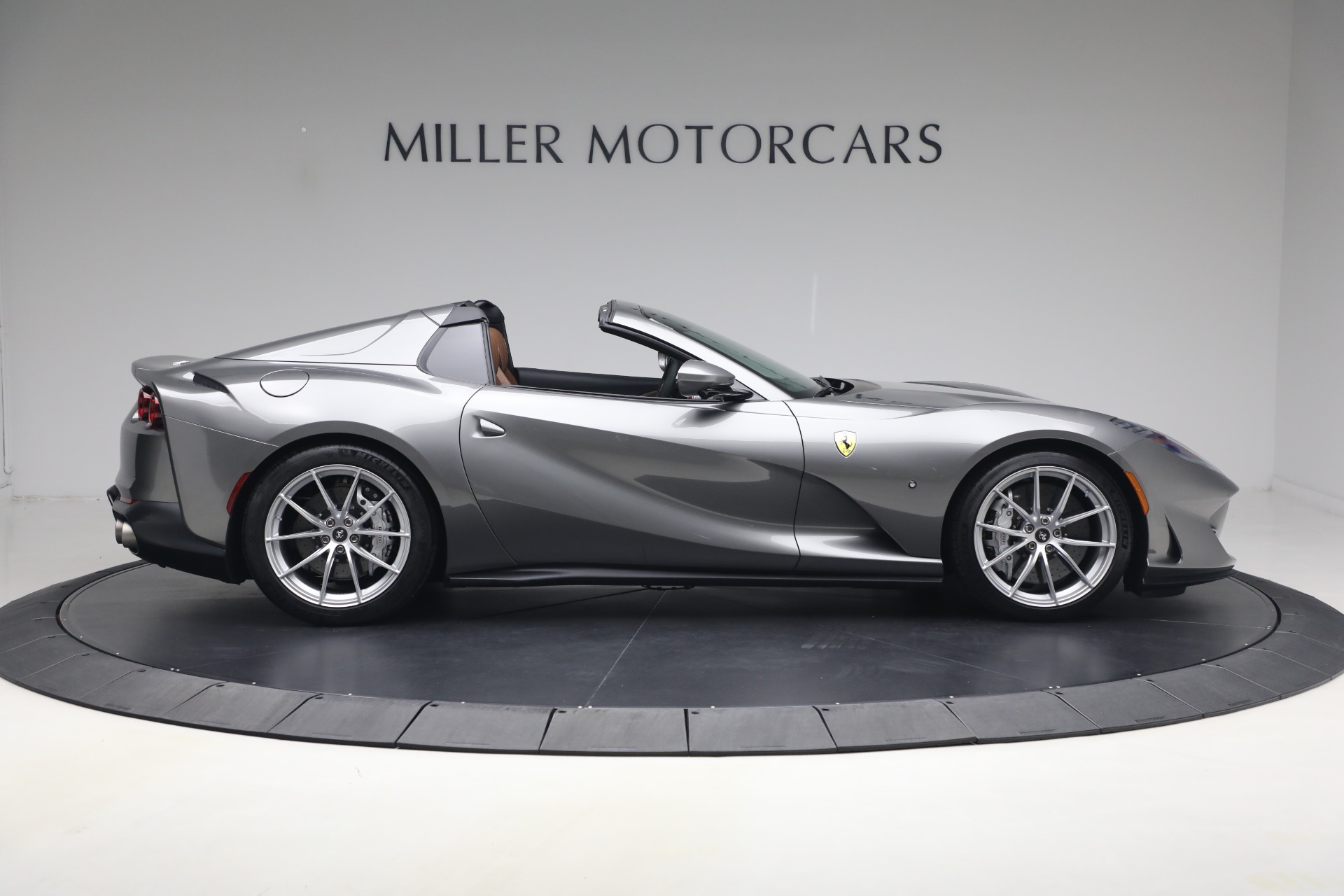 Used-2021-Ferrari-812-GTS