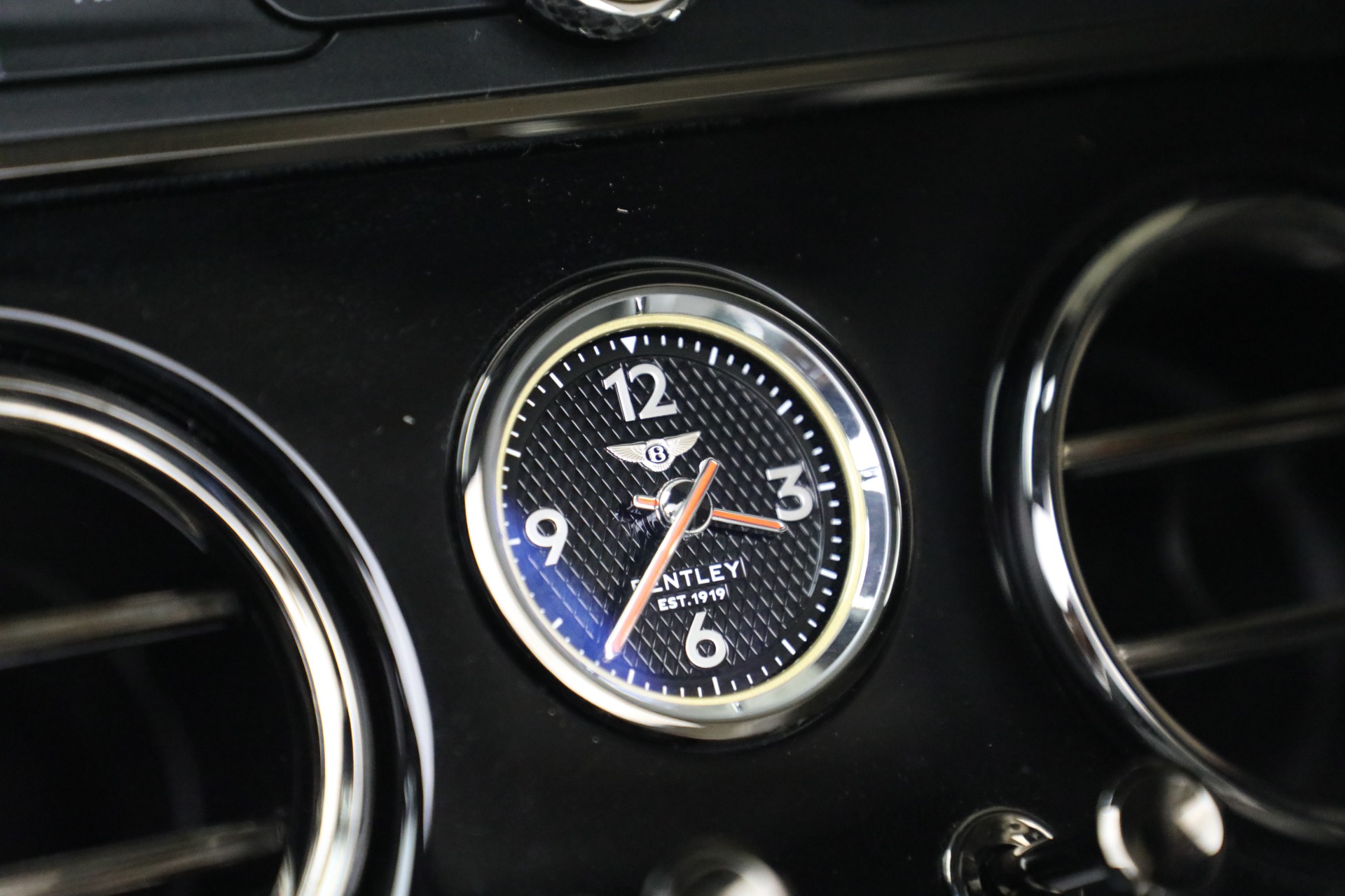 New-2026-Bentley-Continental-GTC-Azure