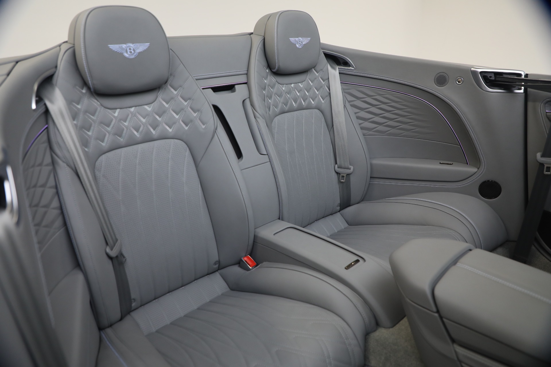 New-2026-Bentley-Continental-GTC-Azure