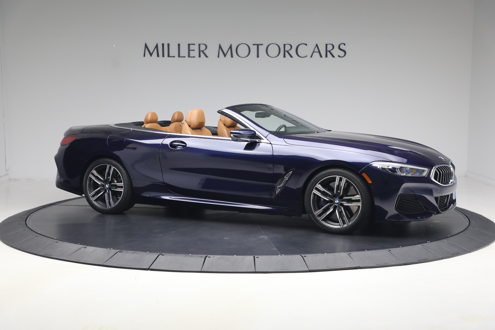 Used-2022-BMW-8-Series-M850i-xDrive