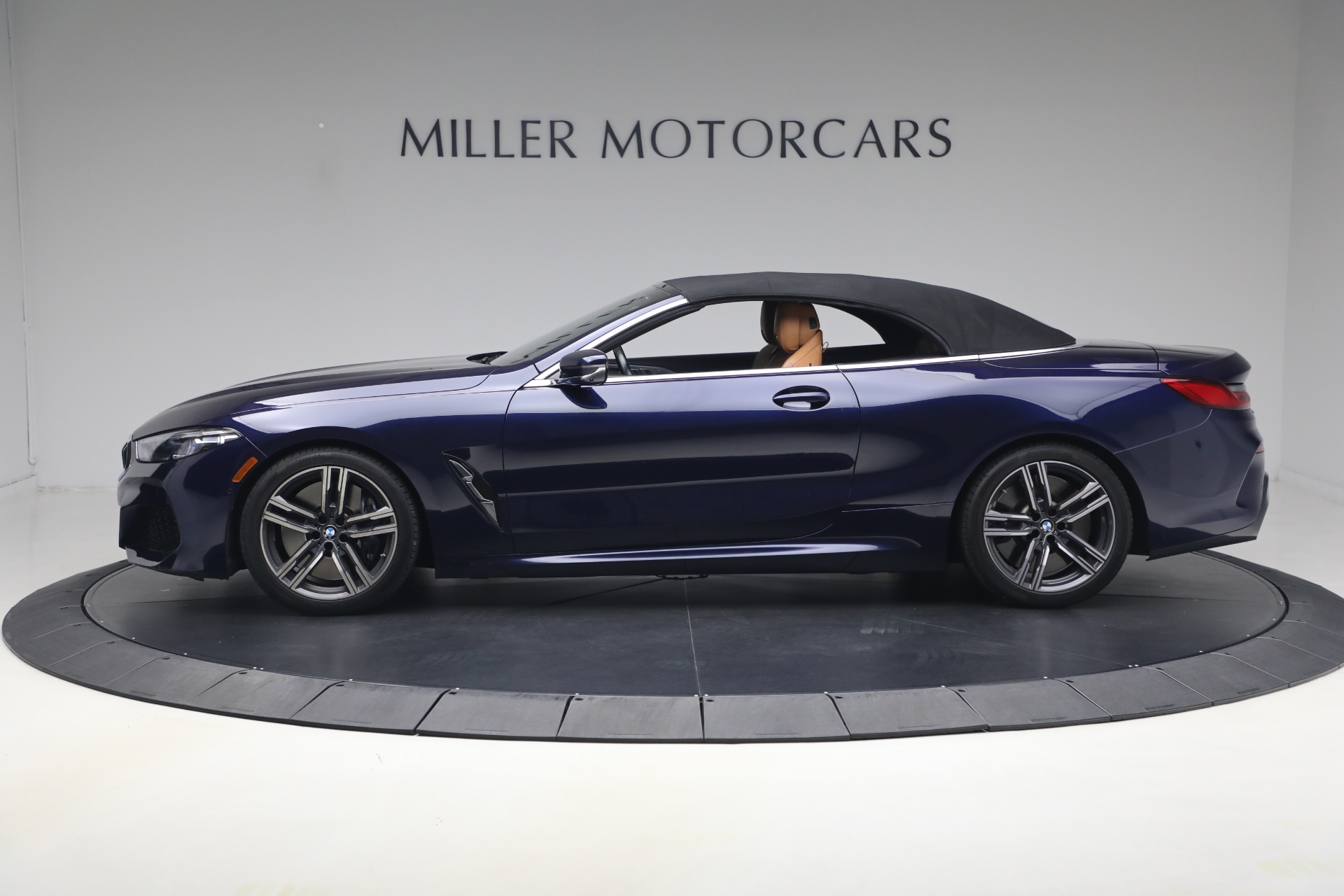 Used-2022-BMW-8-Series-M850i-xDrive
