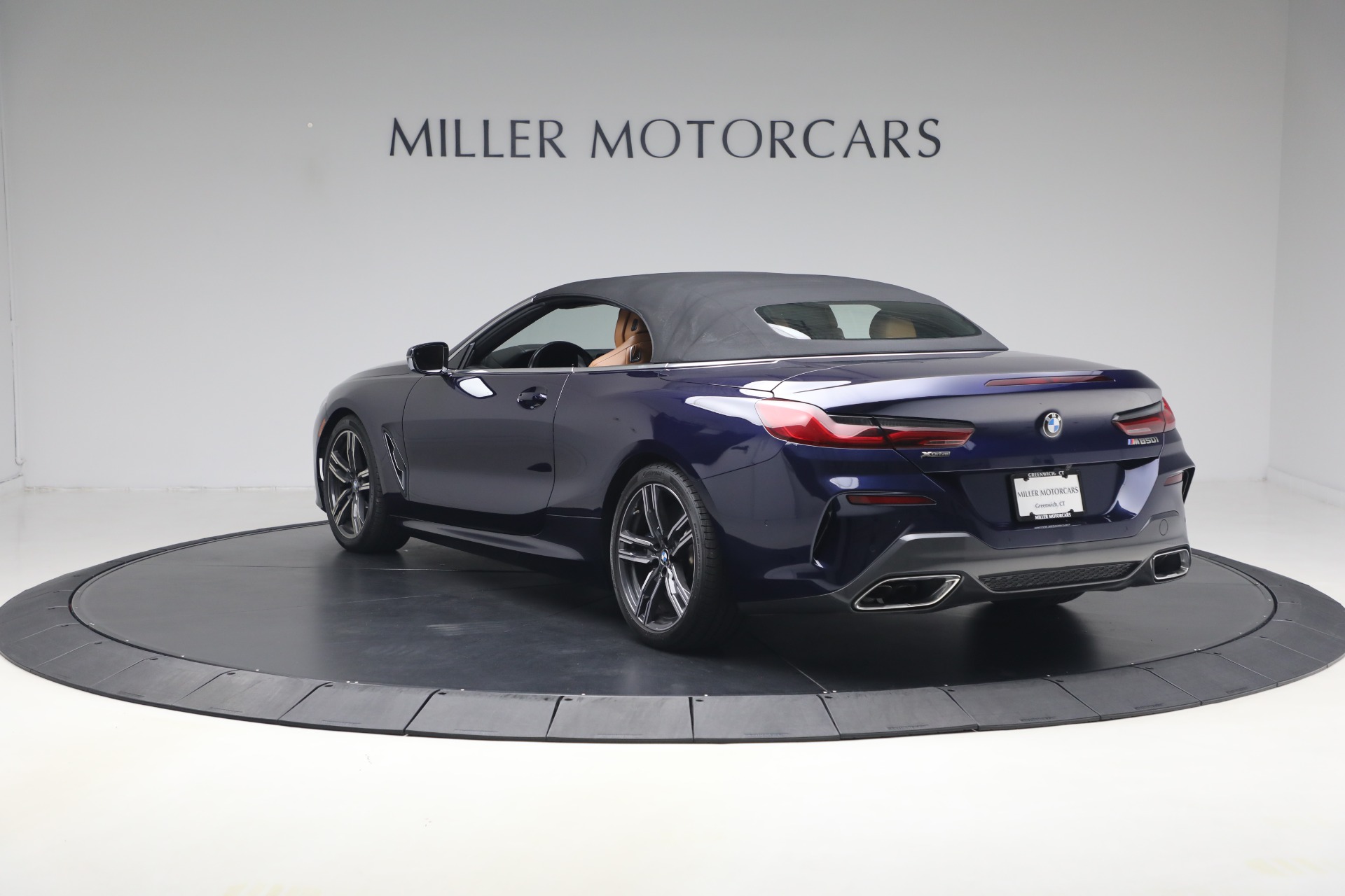 Used-2022-BMW-8-Series-M850i-xDrive