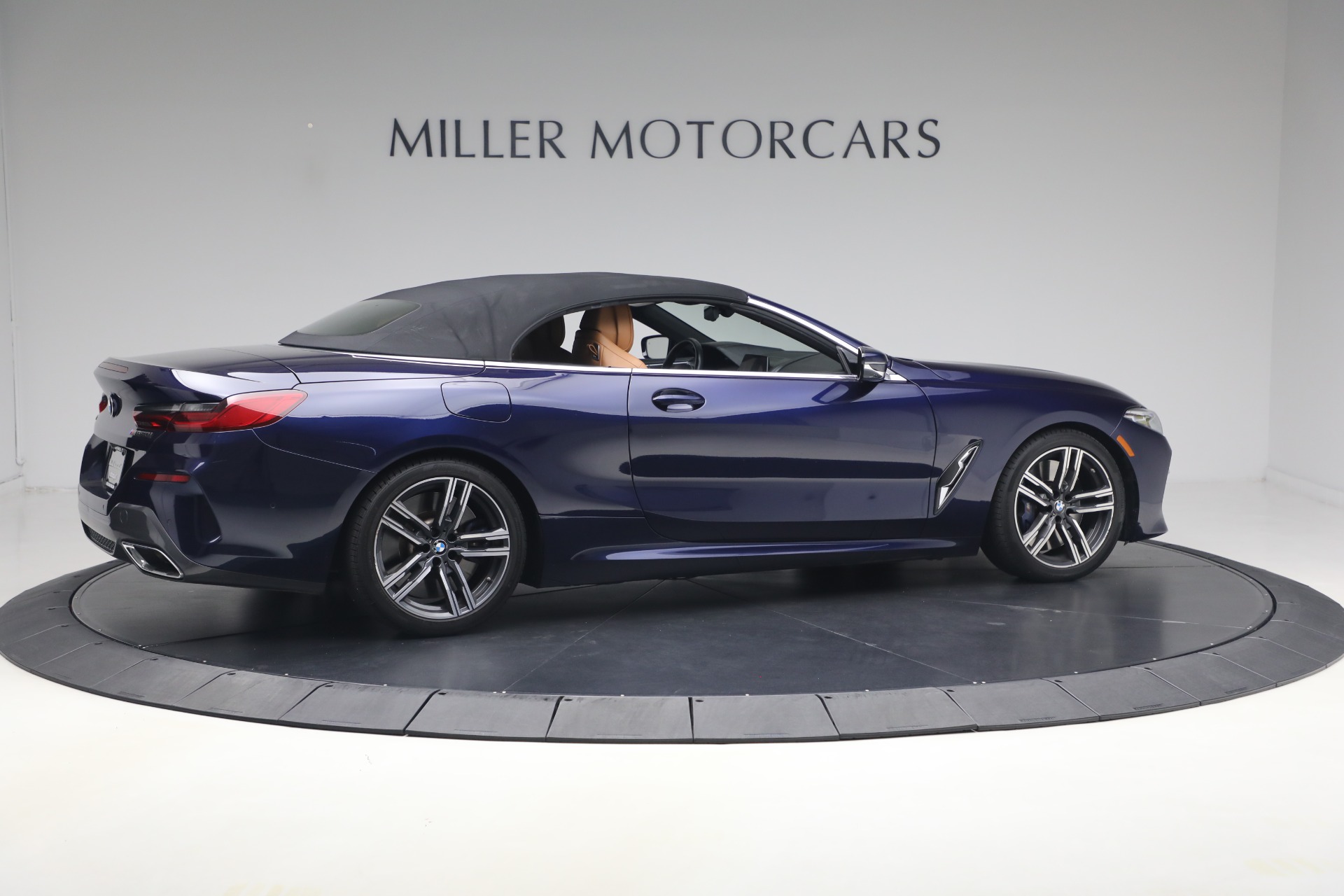 Used-2022-BMW-8-Series-M850i-xDrive