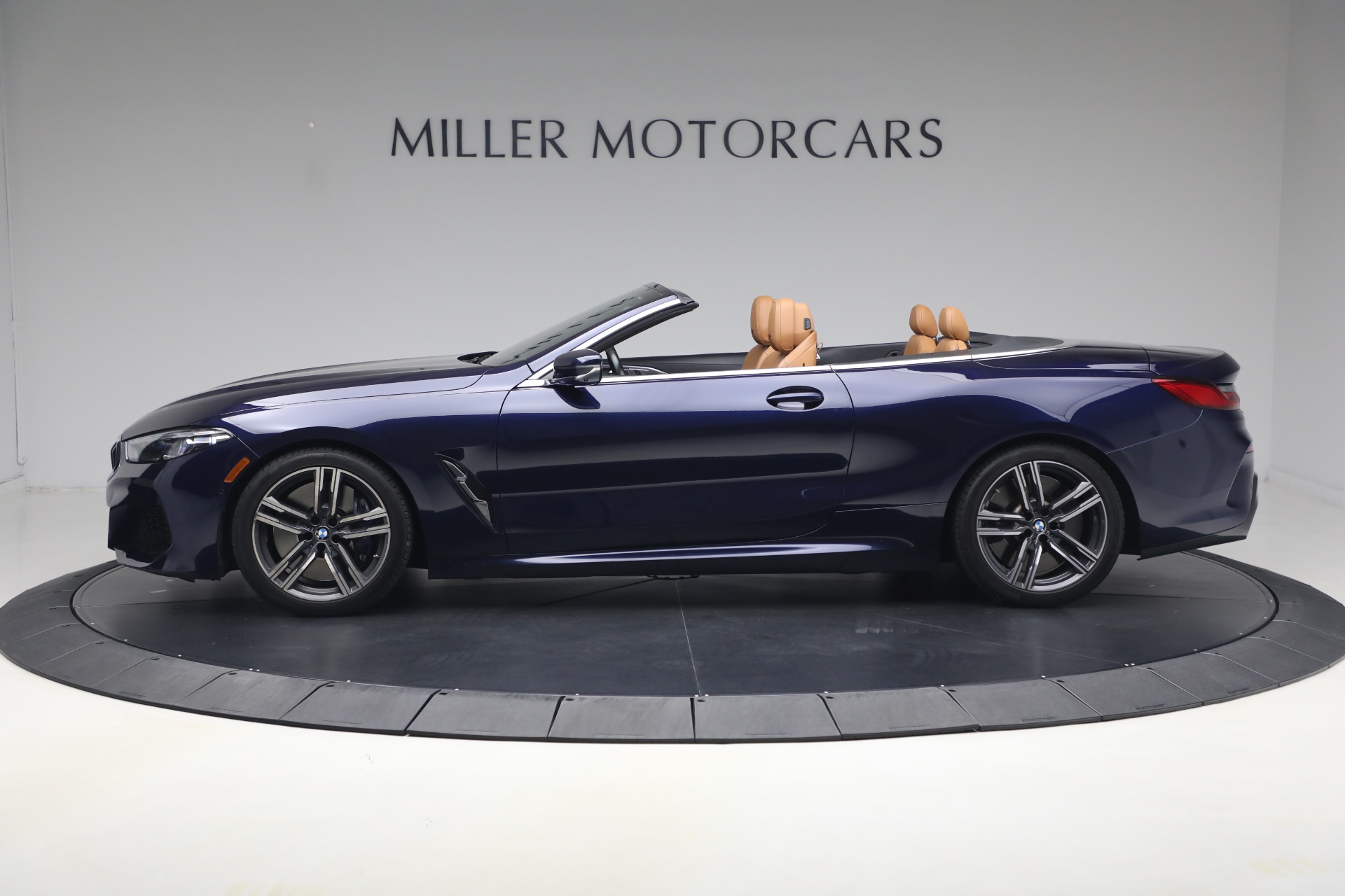 Used-2022-BMW-8-Series-M850i-xDrive