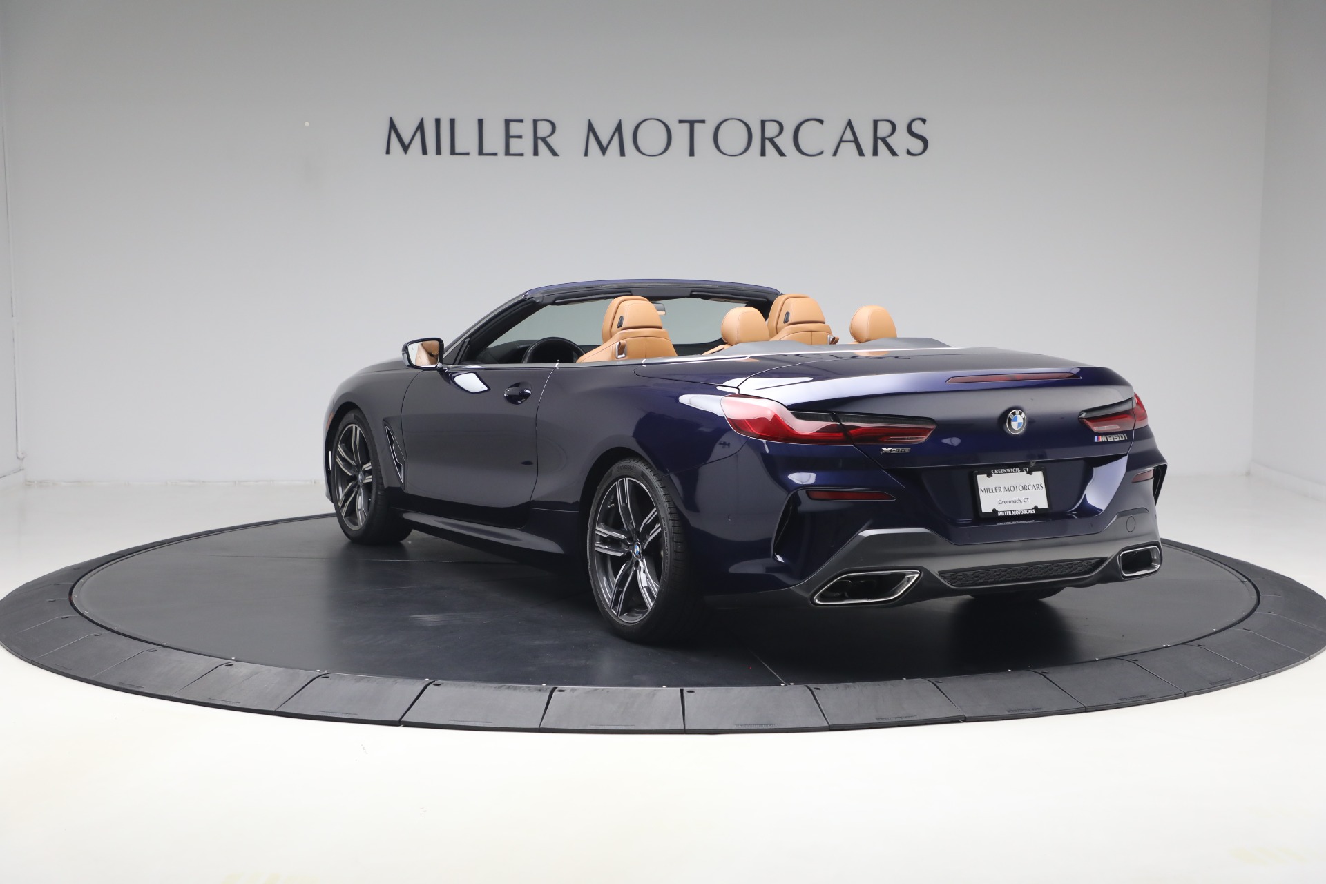 Used-2022-BMW-8-Series-M850i-xDrive