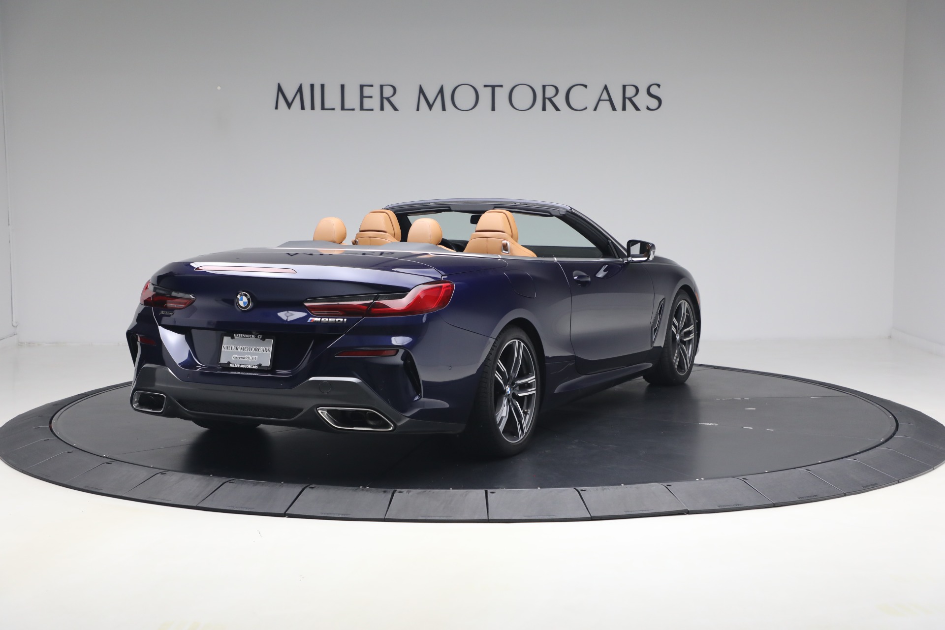 Used-2022-BMW-8-Series-M850i-xDrive