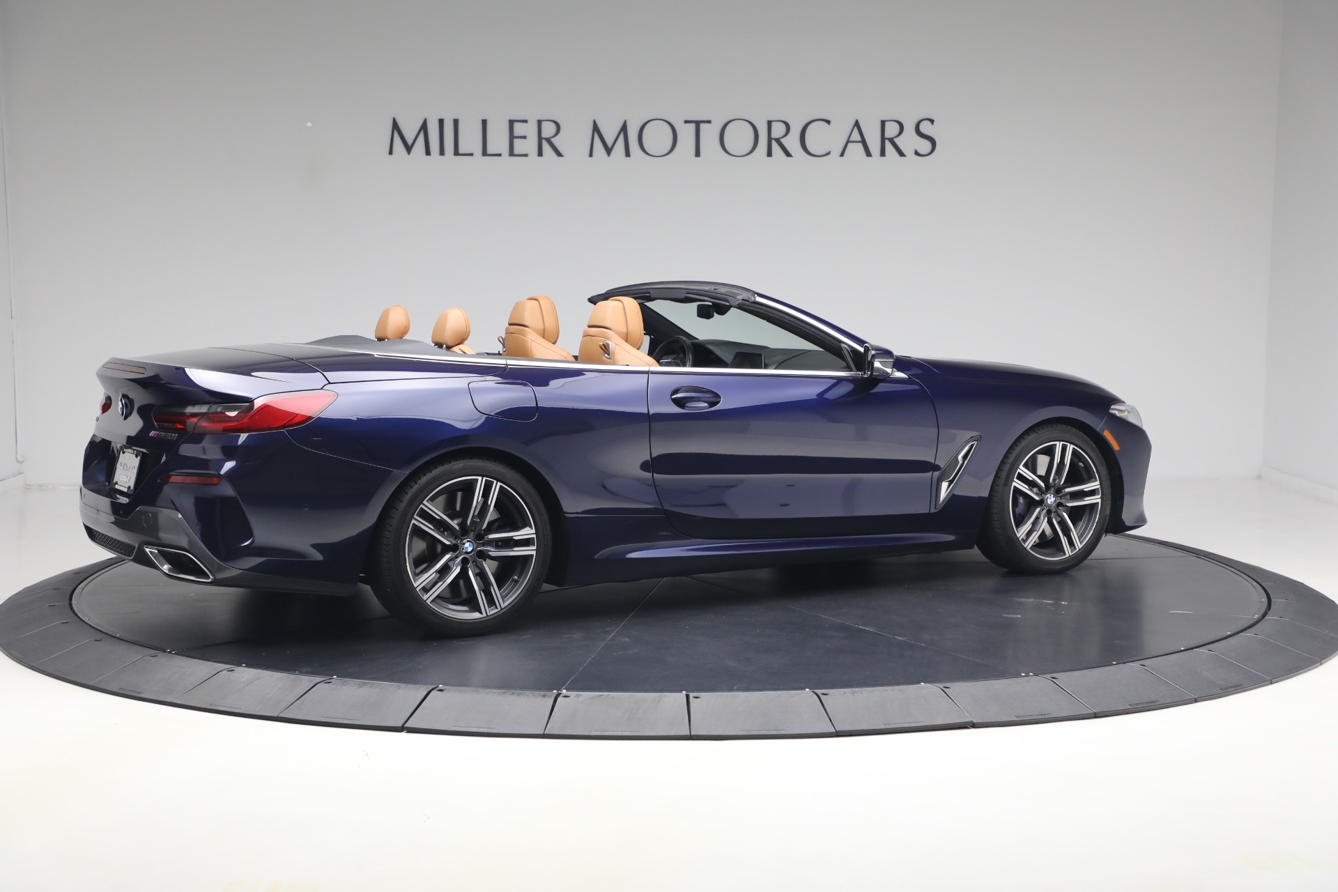 Used-2022-BMW-8-Series-M850i-xDrive