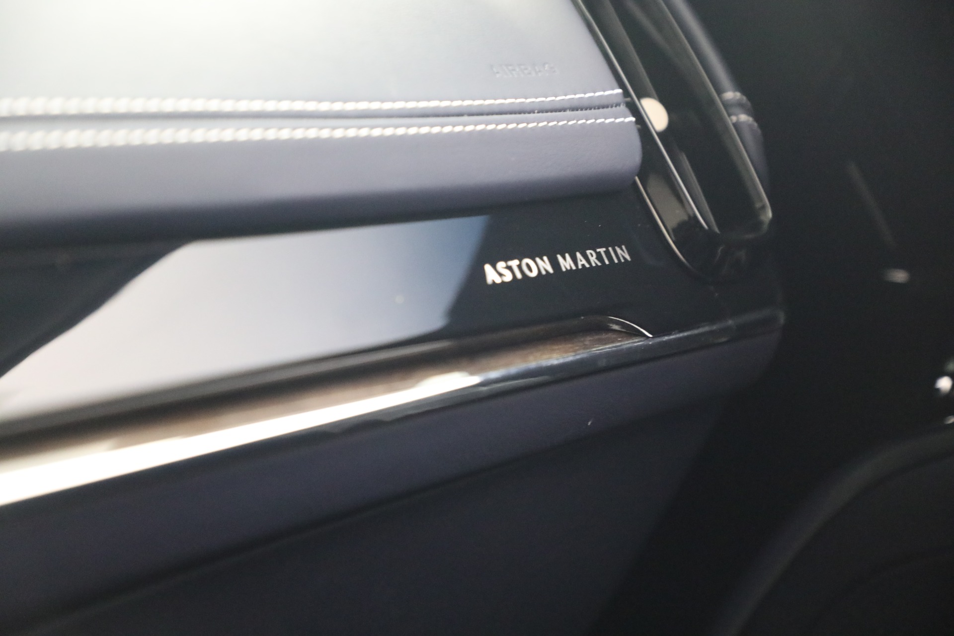 Used-2025-Aston-Martin-DBX-707