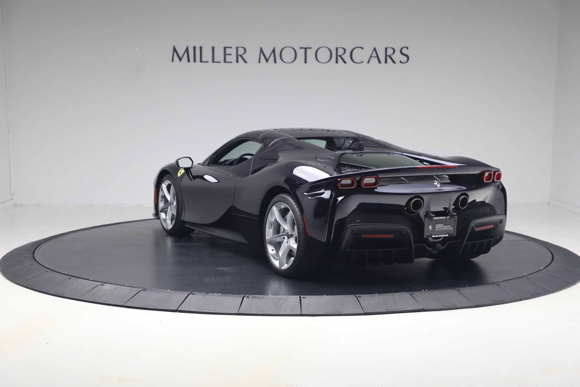 Used-2024-Ferrari-SF90-Spider