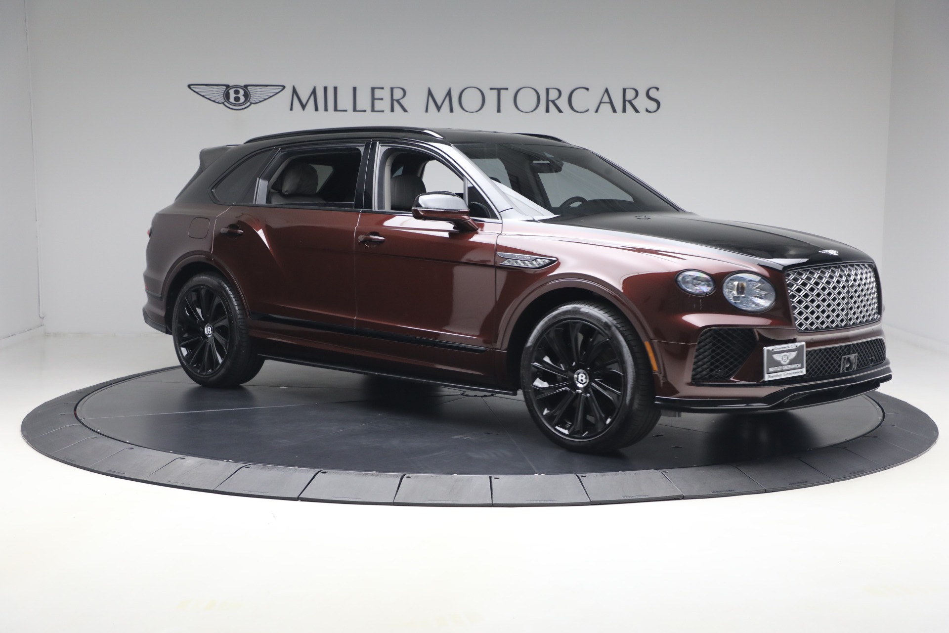 Used-2024-Bentley-Bentayga-EWB-Mulliner-V8