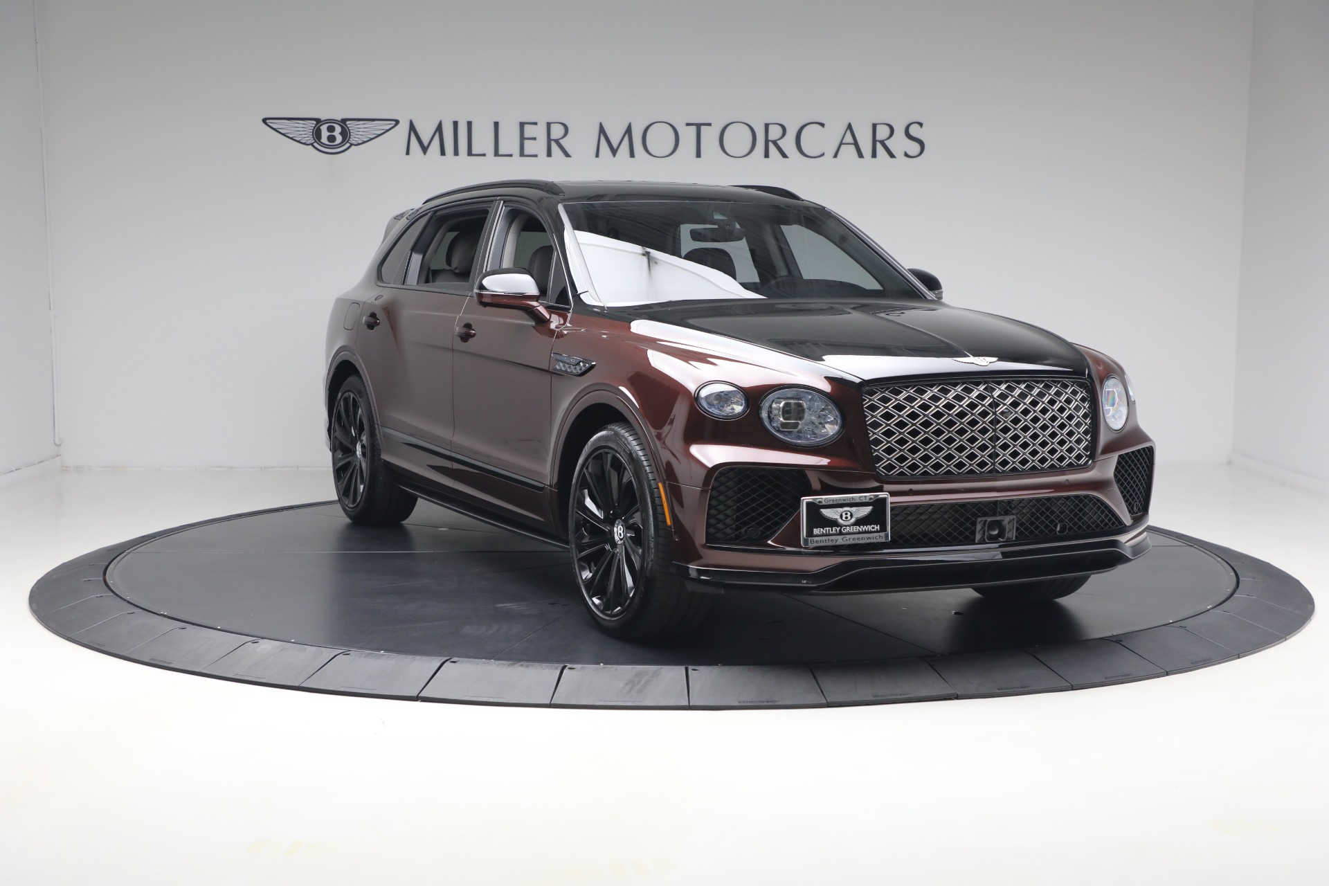 Used-2024-Bentley-Bentayga-EWB-Mulliner-V8