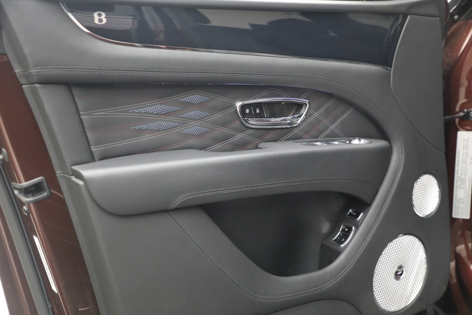 Used-2024-Bentley-Bentayga-EWB-Mulliner-V8