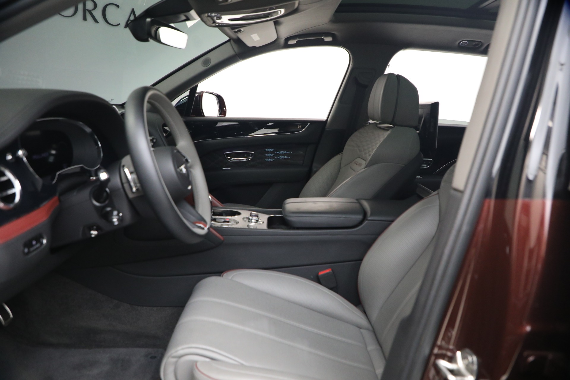 Used-2024-Bentley-Bentayga-EWB-Mulliner-V8