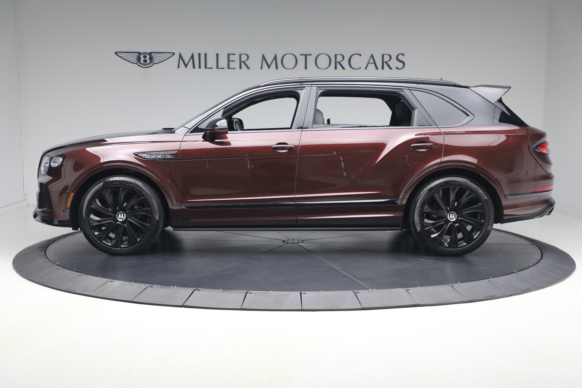 Used-2024-Bentley-Bentayga-EWB-Mulliner-V8