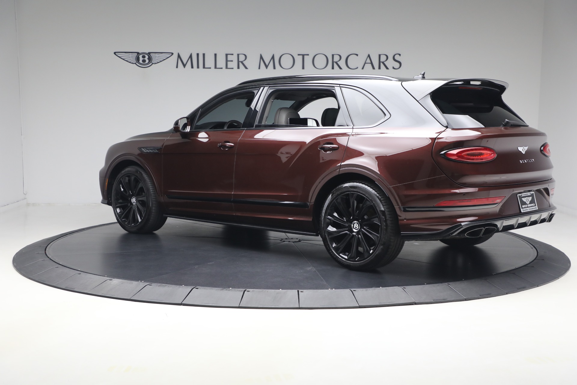 Used-2024-Bentley-Bentayga-EWB-Mulliner-V8