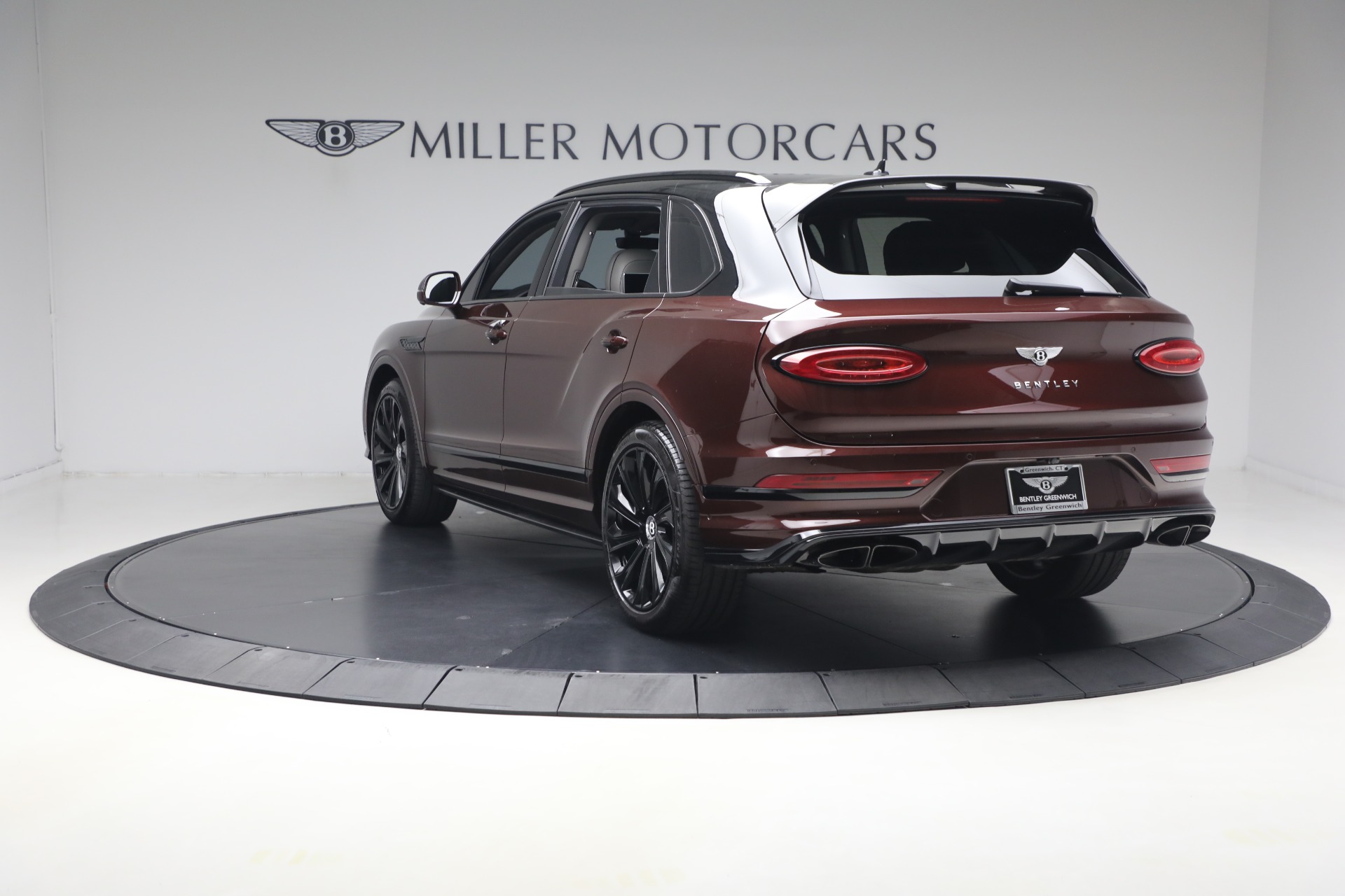 Used-2024-Bentley-Bentayga-EWB-Mulliner-V8
