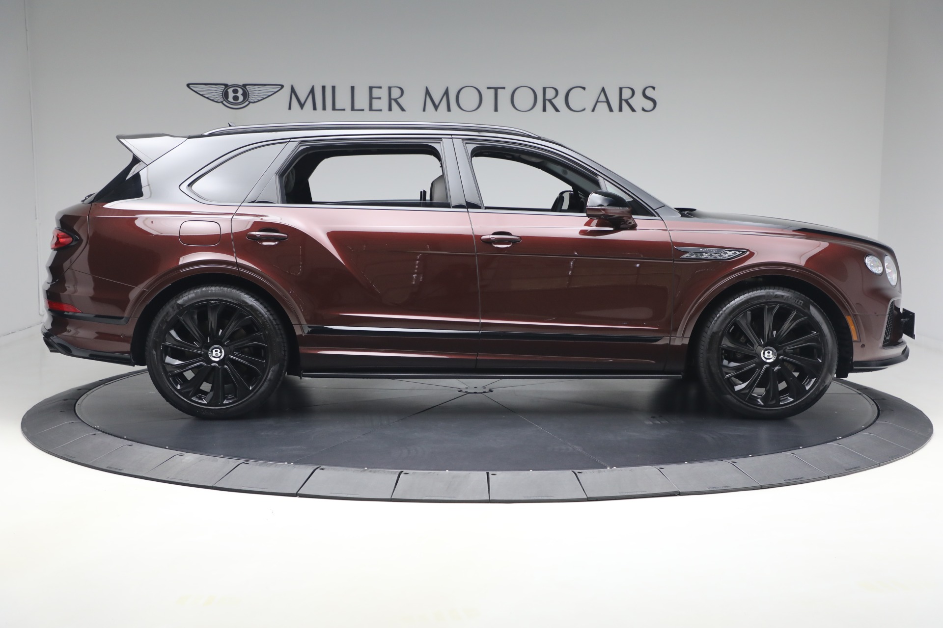 Used-2024-Bentley-Bentayga-EWB-Mulliner-V8