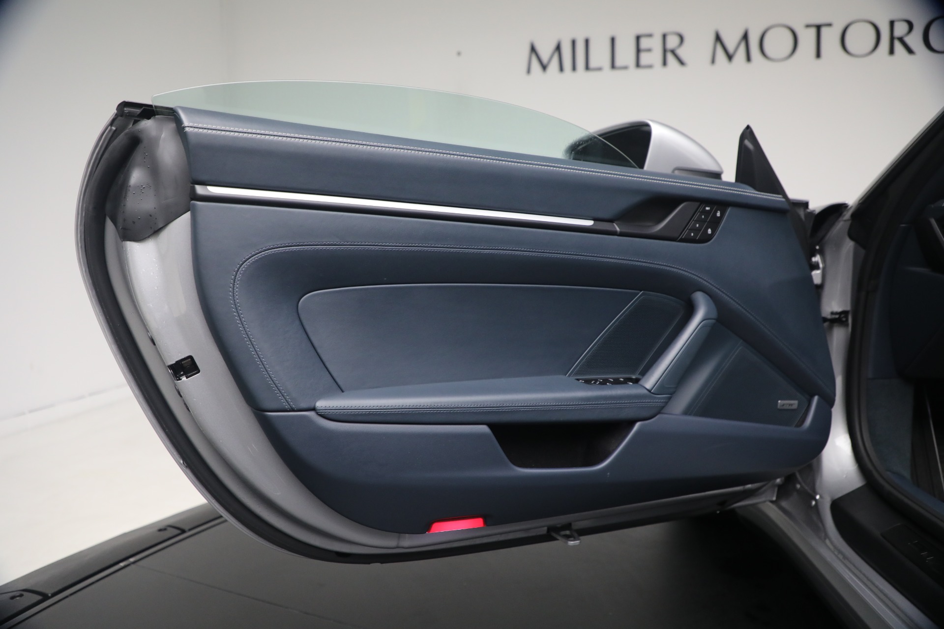 Used-2024-Porsche-911-Carrera-GTS