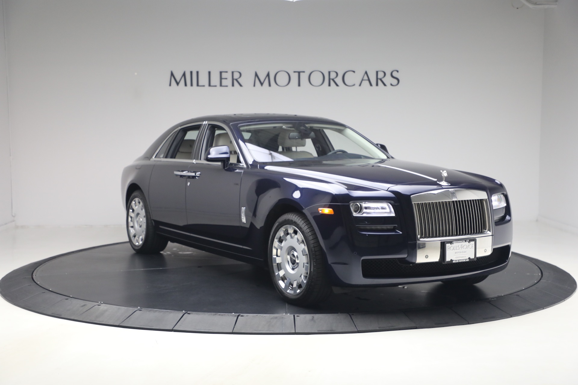 Used-2014-Rolls-Royce-Ghost