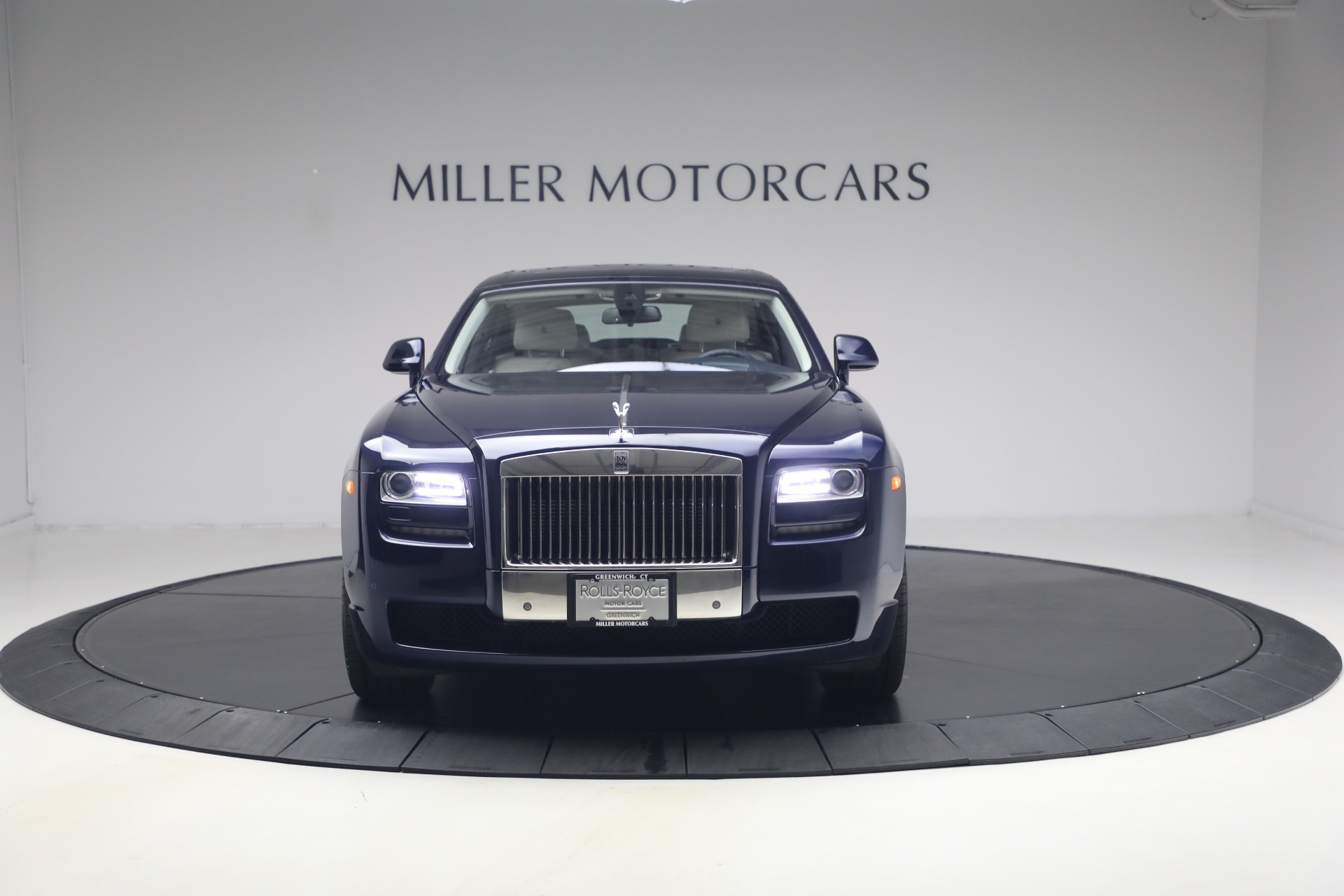 Used-2014-Rolls-Royce-Ghost